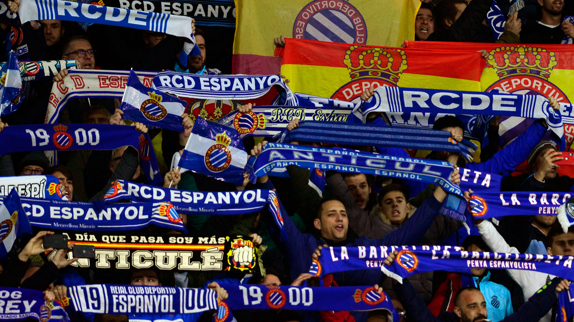 Car drives into crowd injuring Espanyol fans before derby
