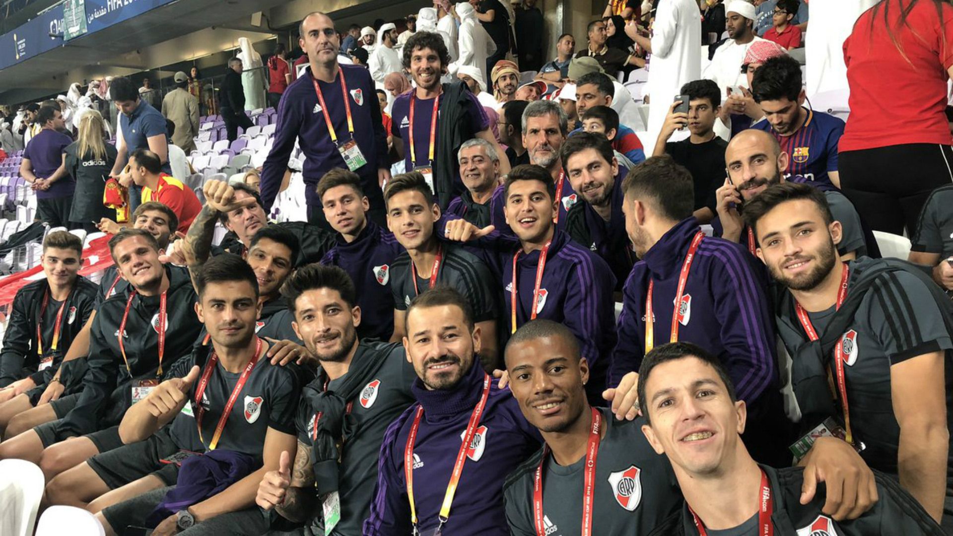 Gallardo y el plantel de River, presentes en el Espérance - Al Ain