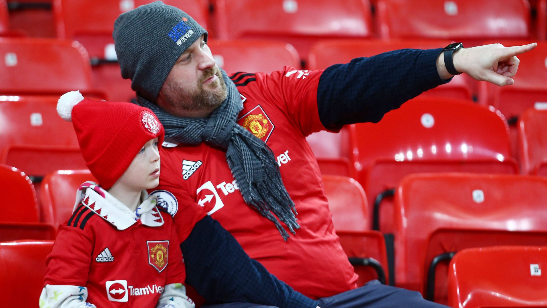 ONLY GERMANY Manchester United fans 2022