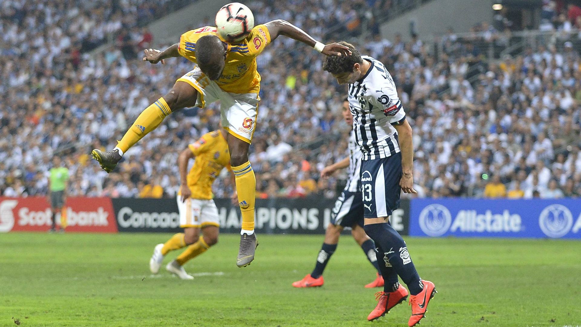 Tigres Monterrey Enner Valencia Stefan Medina 150519