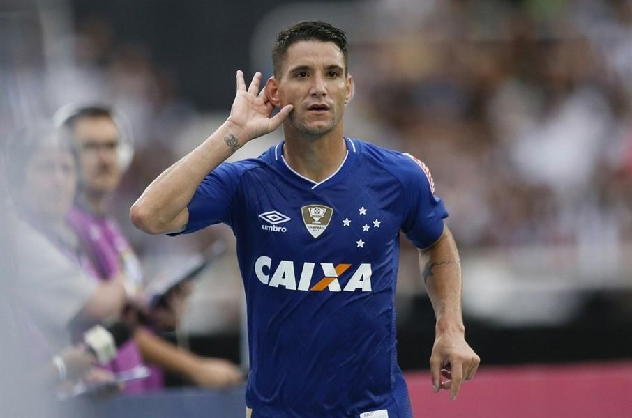 تياجو نيفيز