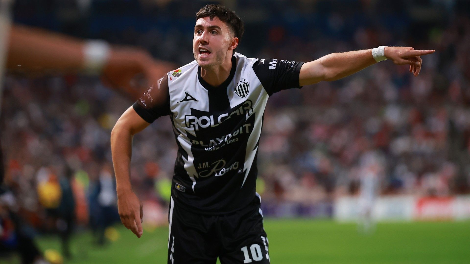 José Paradela Necaxa Clausura 2024