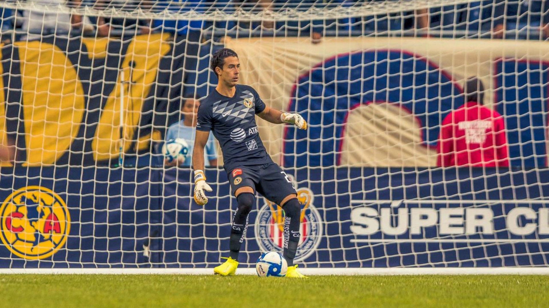 América Chivas Óscar Jiménez