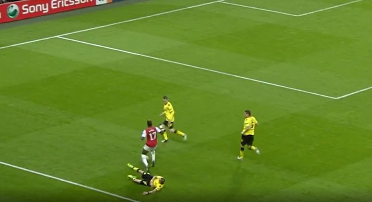 ALEX SONG ARSENAL BVB CL