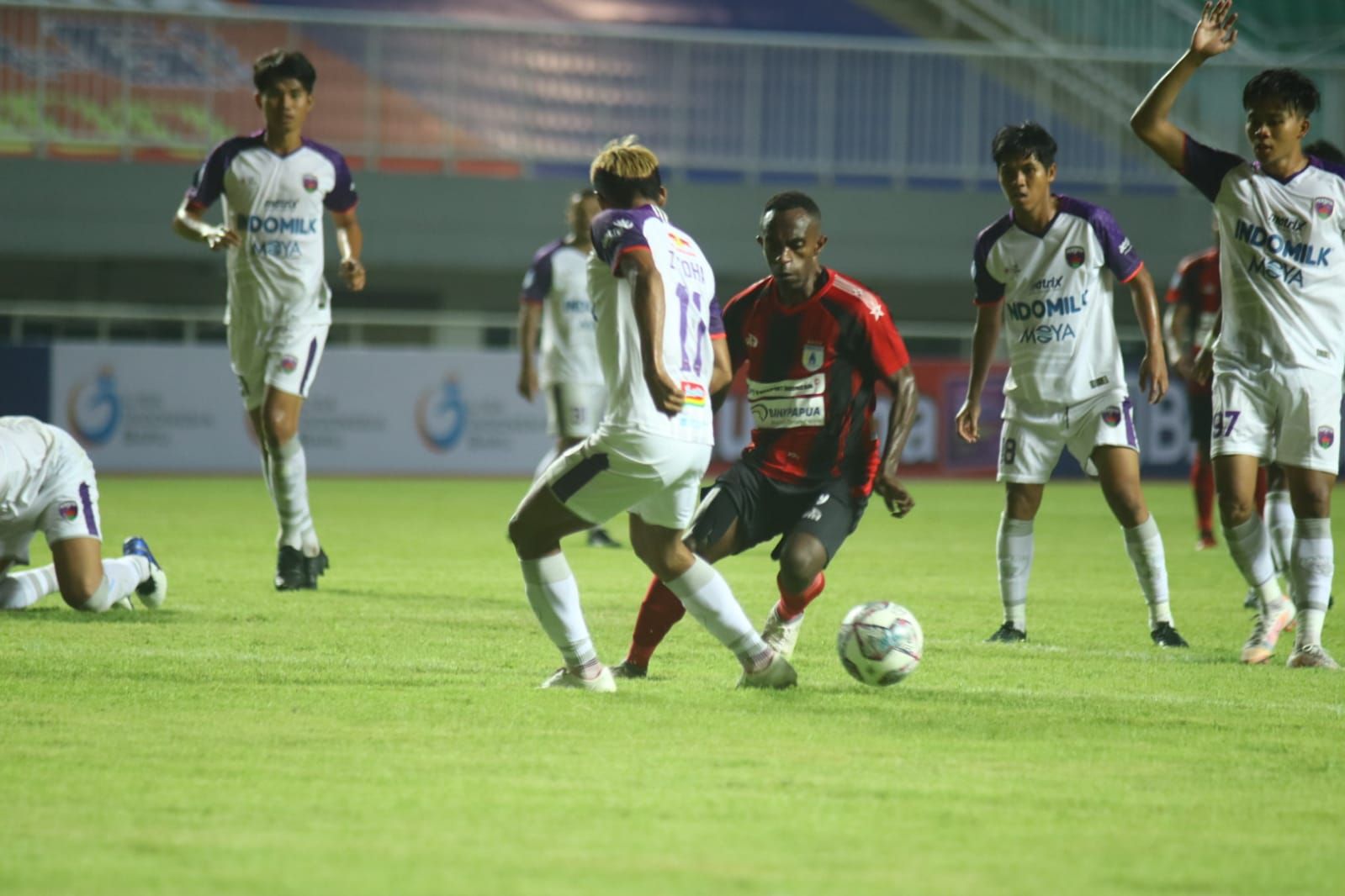 Persipura vs Persita