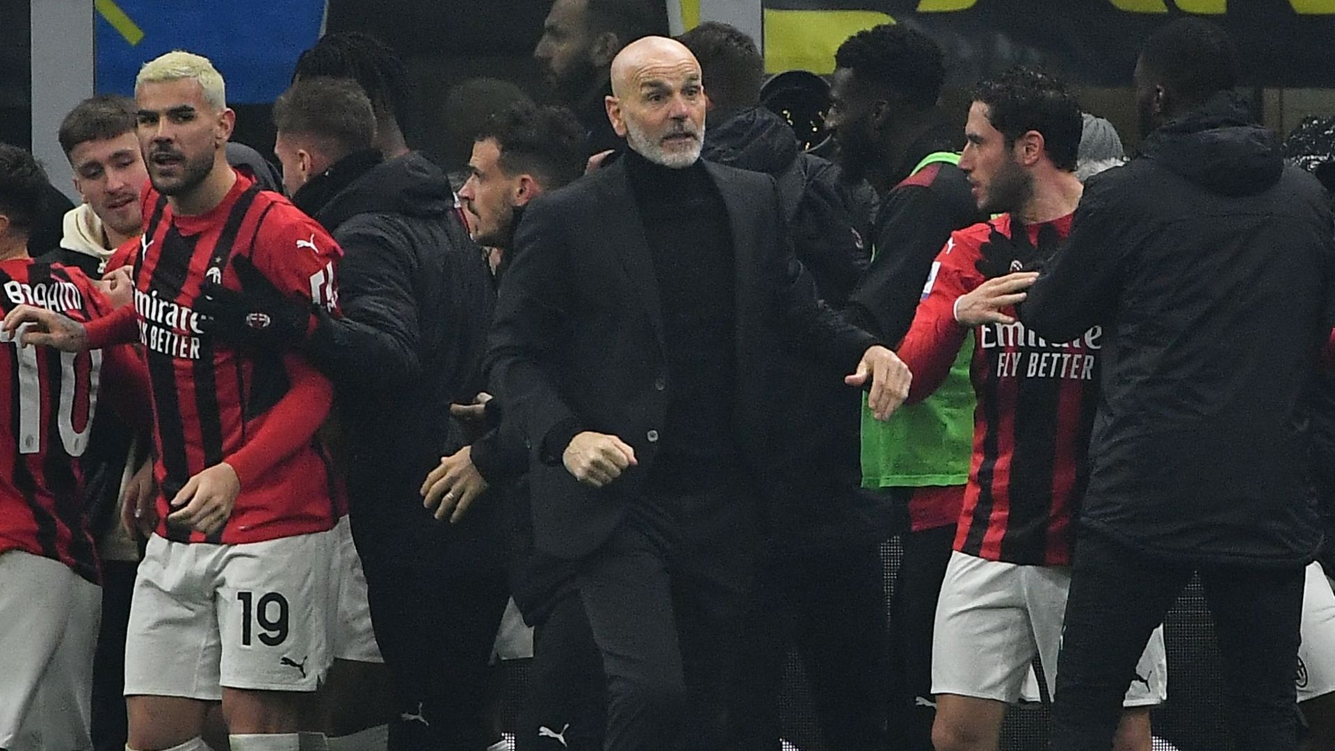 Pioli Milan celebrating