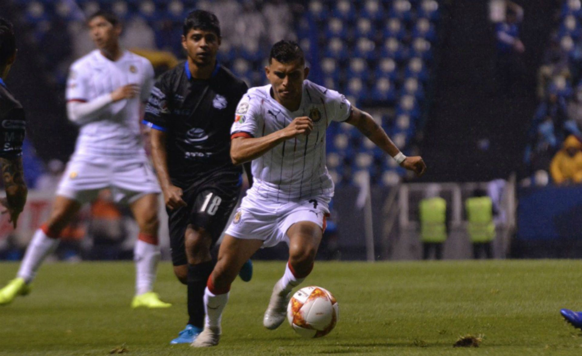Puebla Chivas Orbelín Pineda