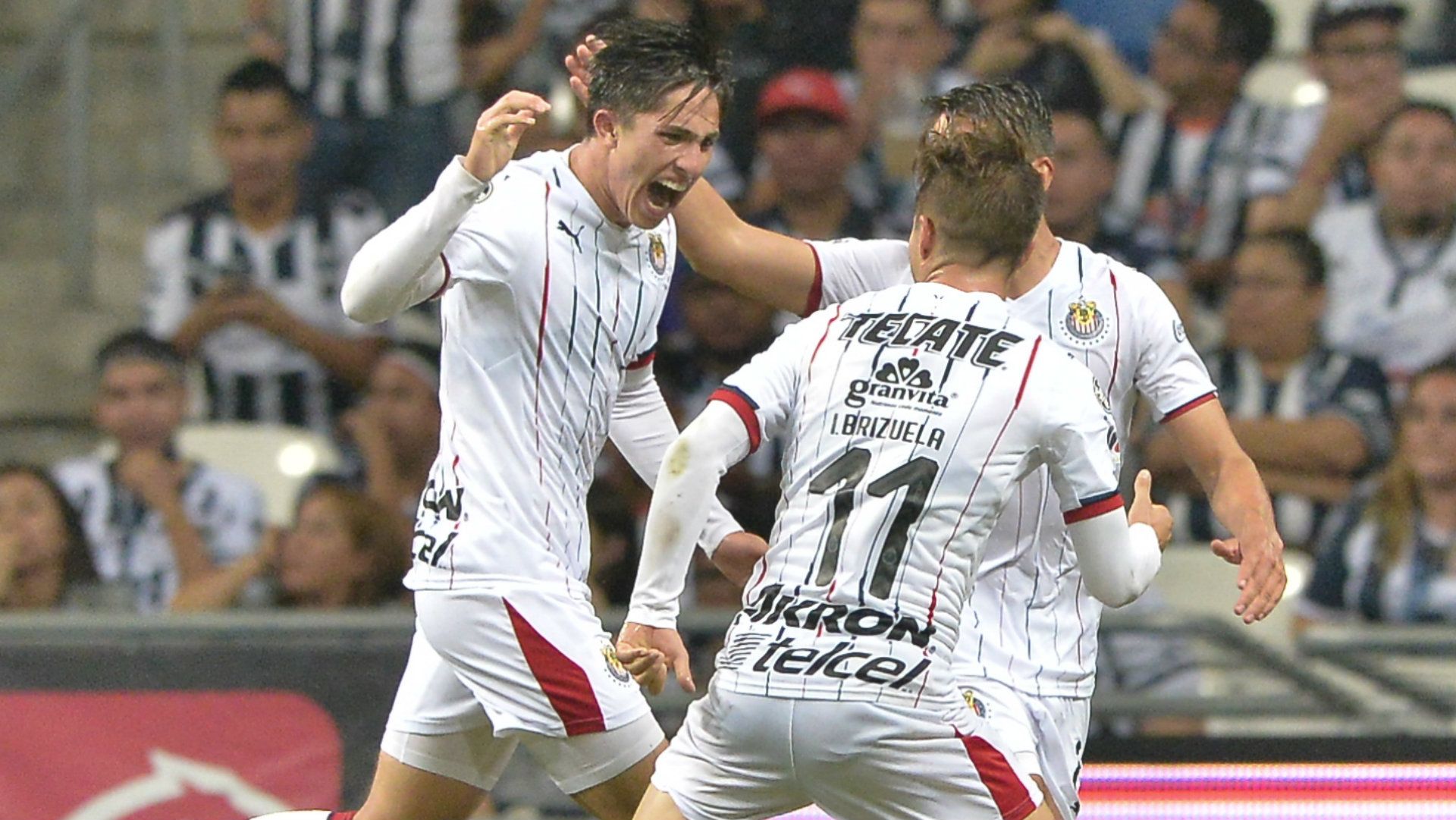 Alan Cervantes Chivas 190918
