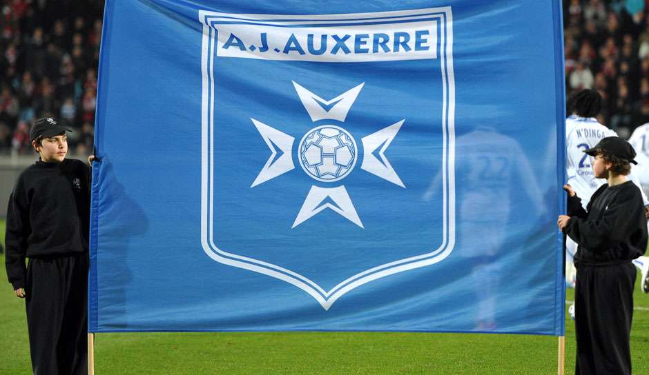 ger only aj auxerre logo