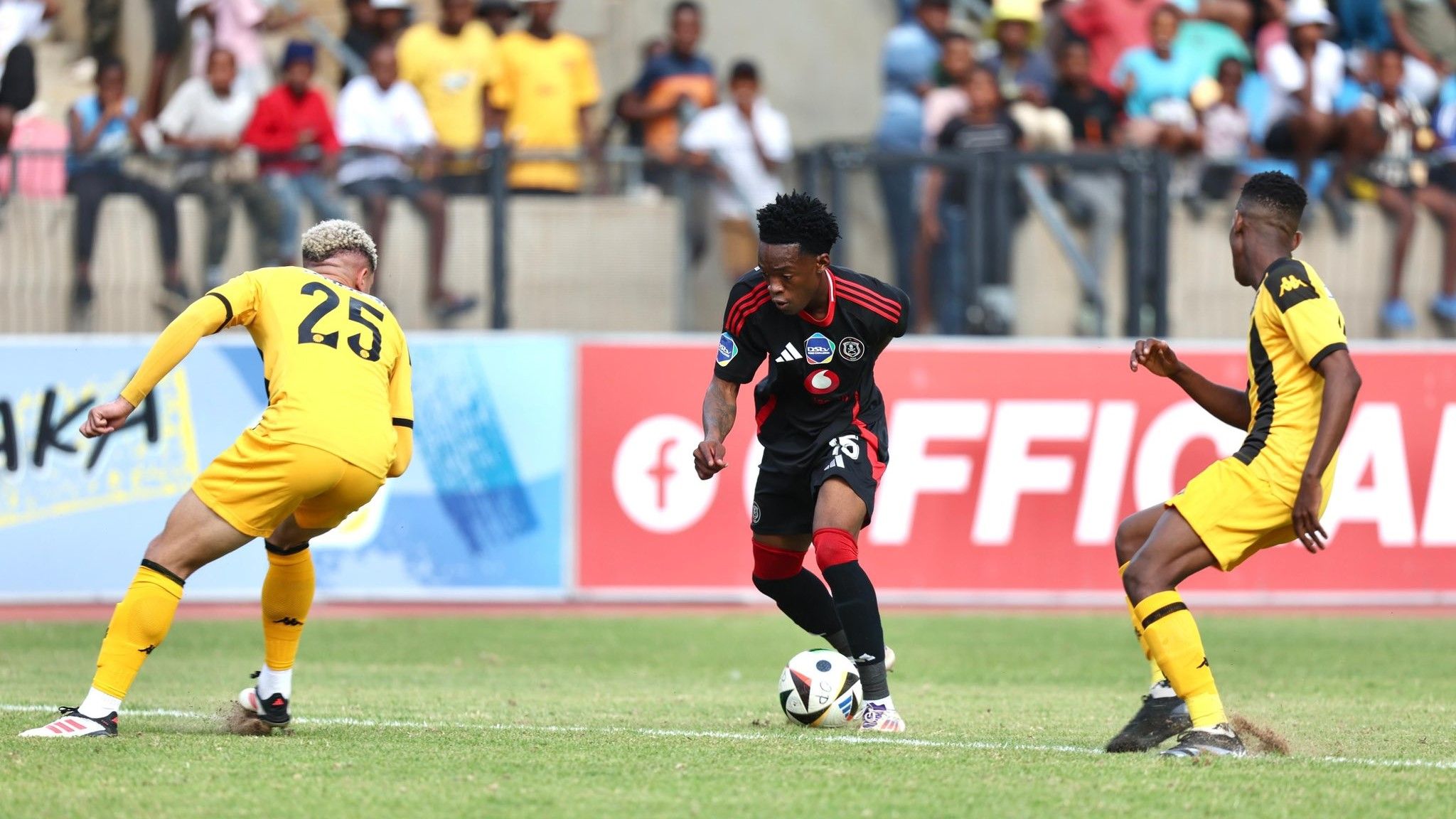 Orlando Pirates, Kaizer Chiefs, DStv Diski Challenge