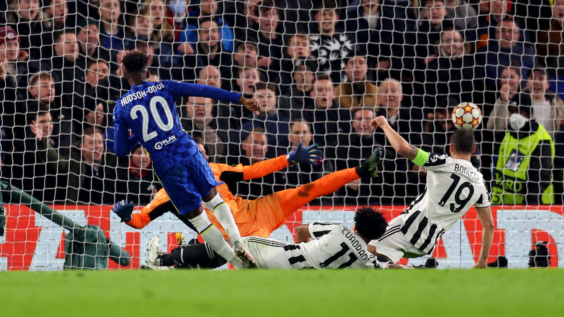 Callum Hudson-Odoi Chelsea Juventus Champions League