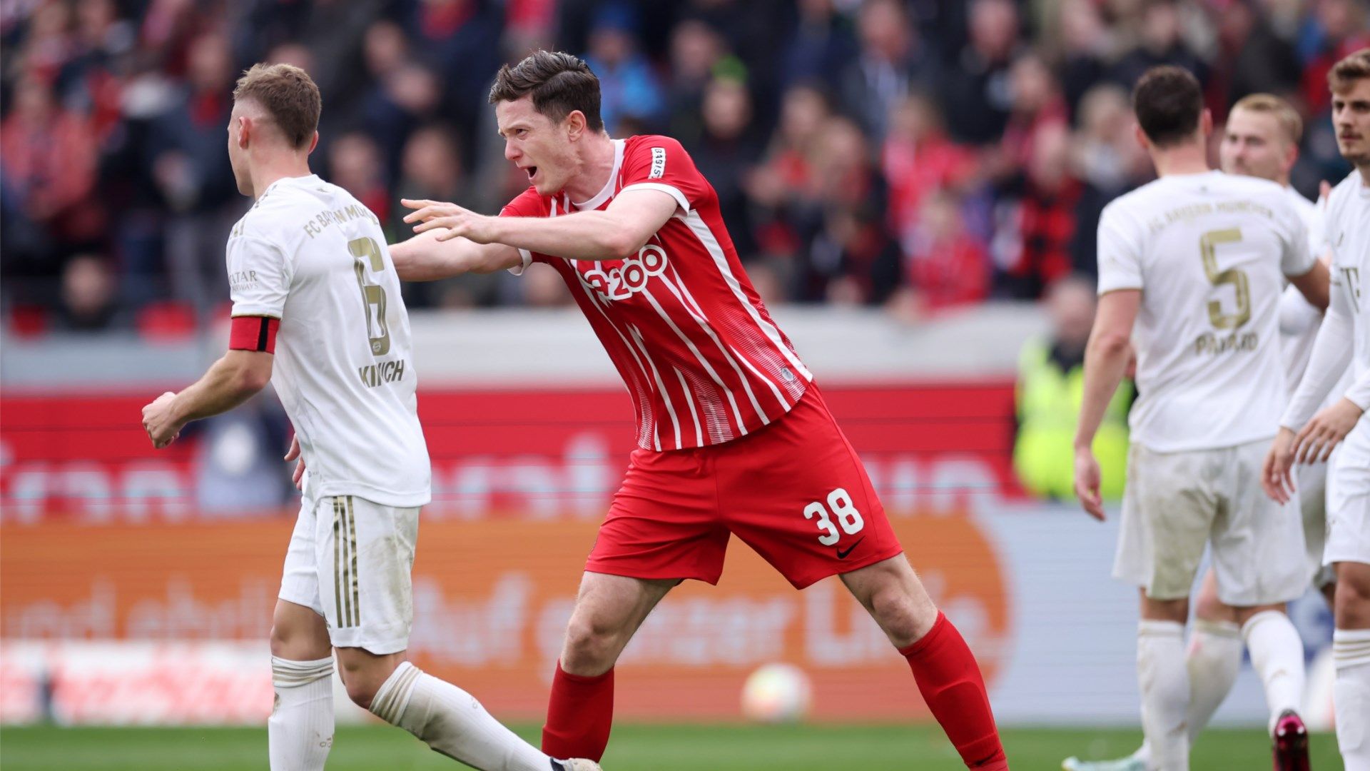 Joshua Kimmich Michael Gregoritsch SC Freiburg FC Bayern 2023