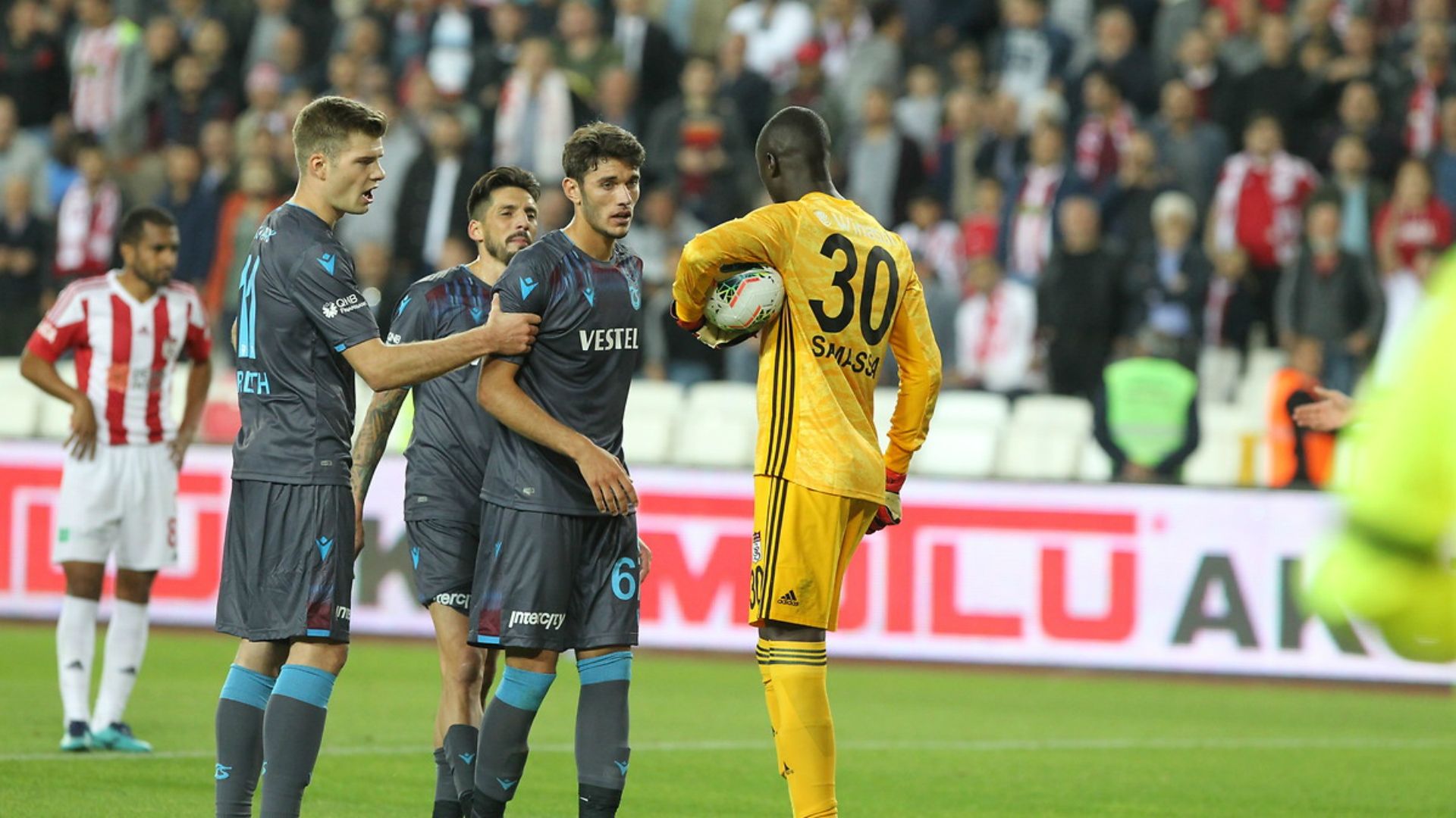 Trabzonspor players vs Sivasspor 09232019