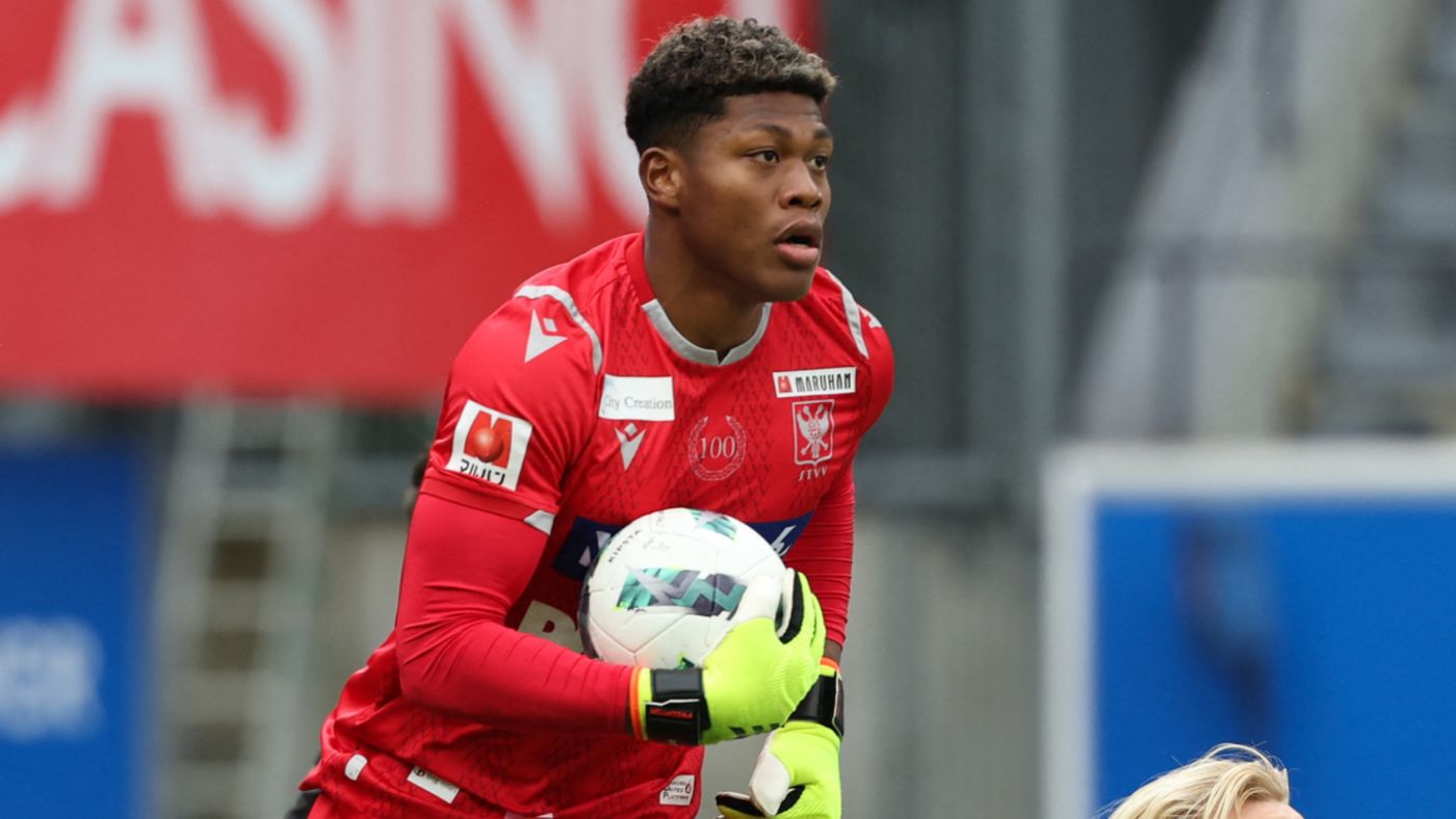 パルマ、GK鈴木彩艶の獲得へ合意は近日中に？クラブSDも「ワールド