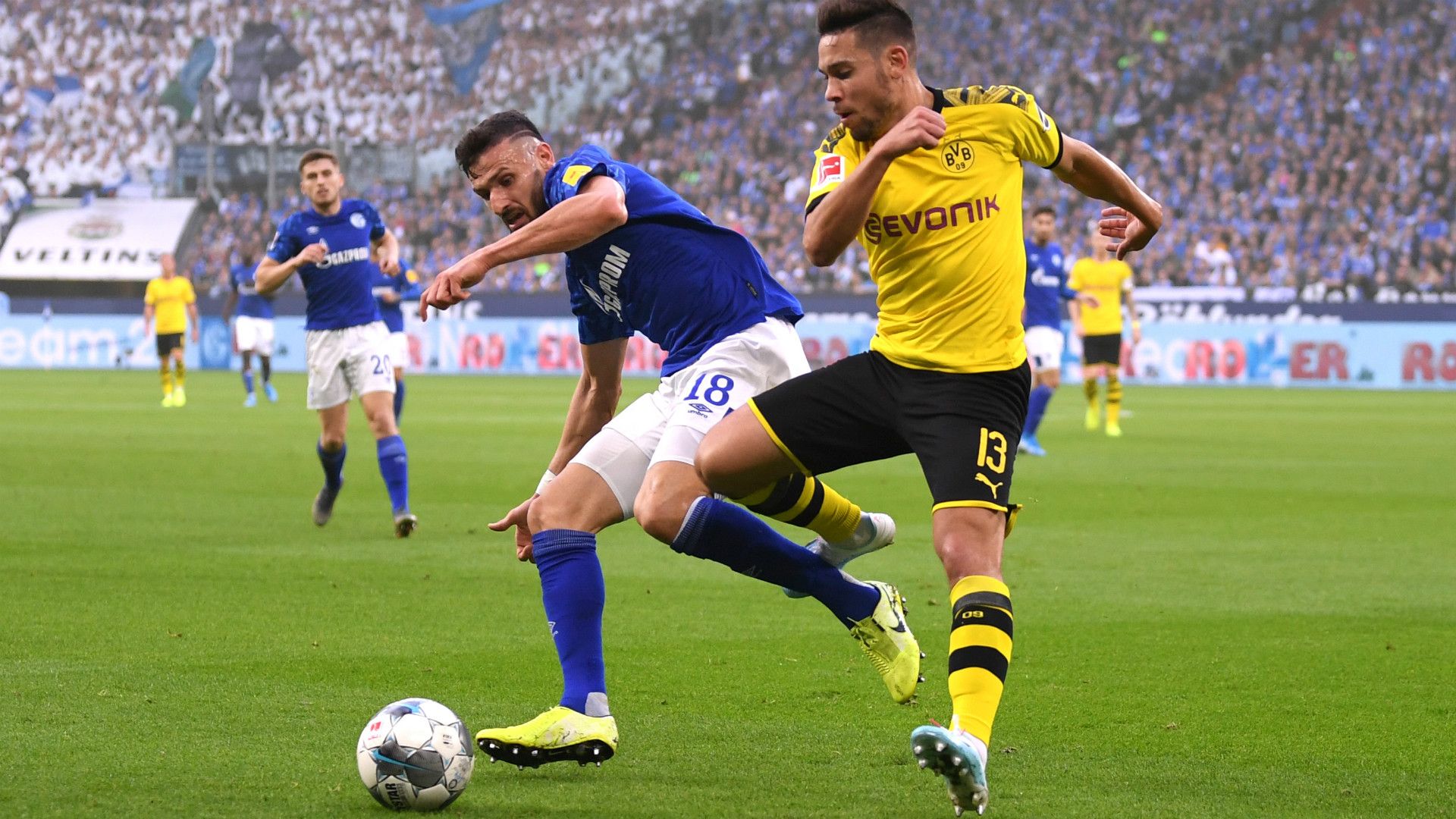 RAPHAEL GUERREIRO BORUSSIA DORTMUND