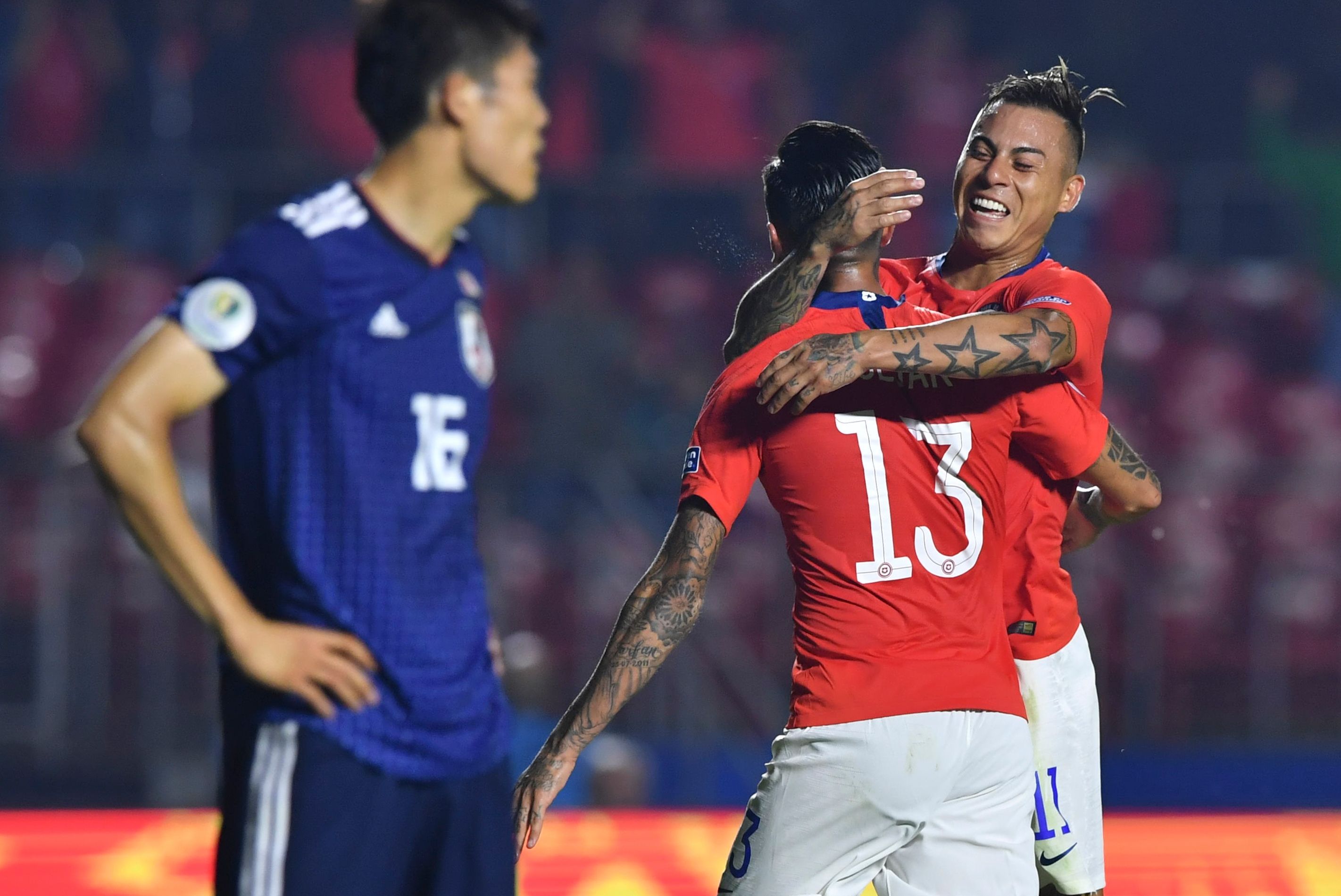 170619 Erick Pulgar Eduardo Vargas Chile Japón