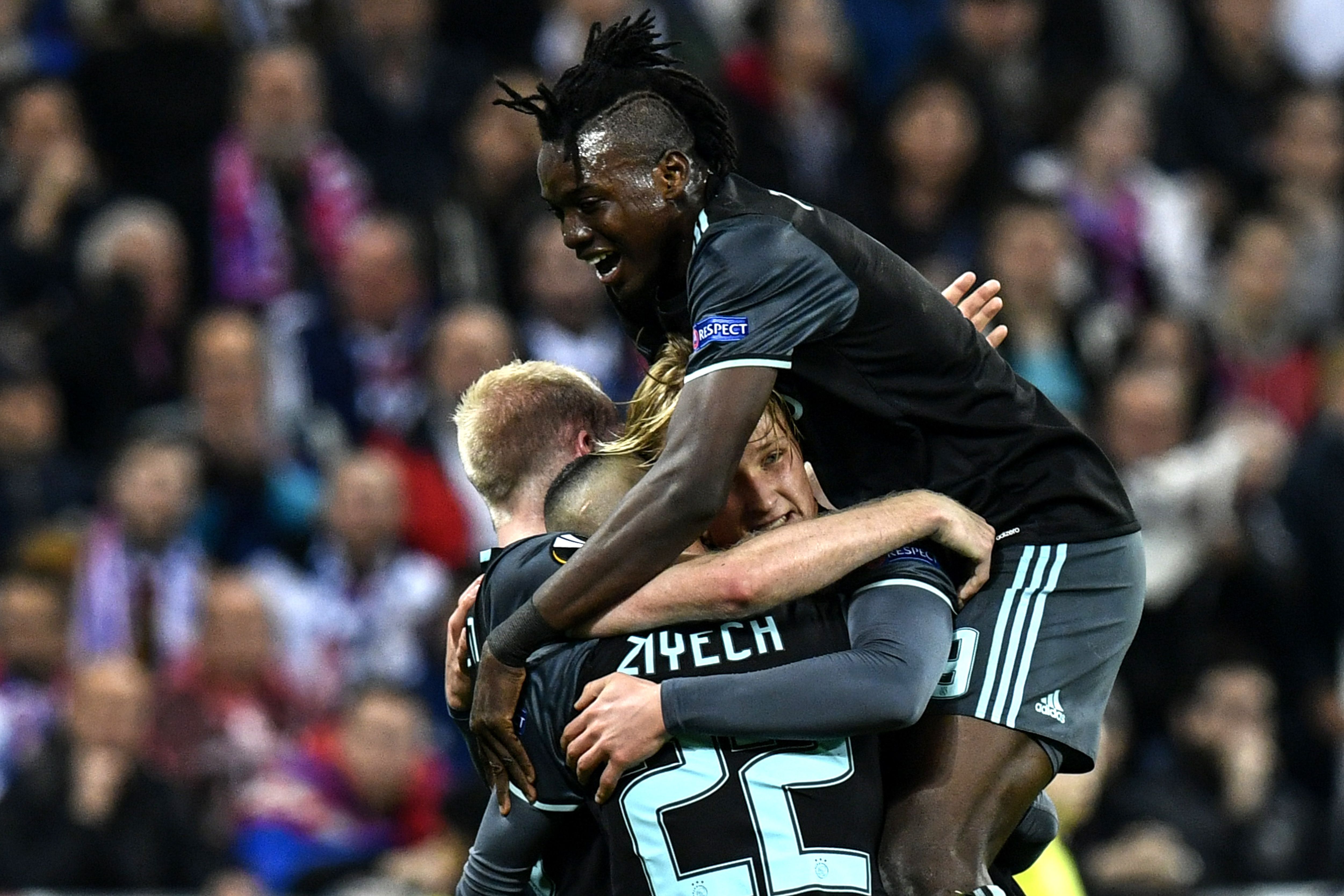 Ajax Lyon Europa League