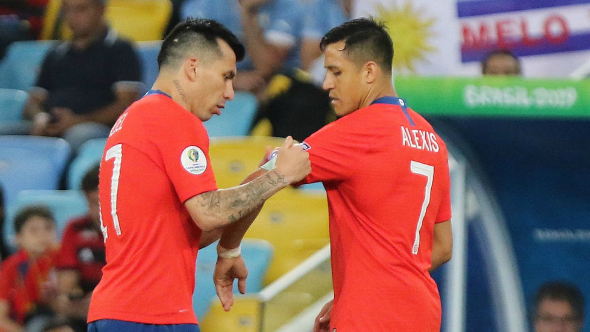 Gary Medel - Alexis Sánchez