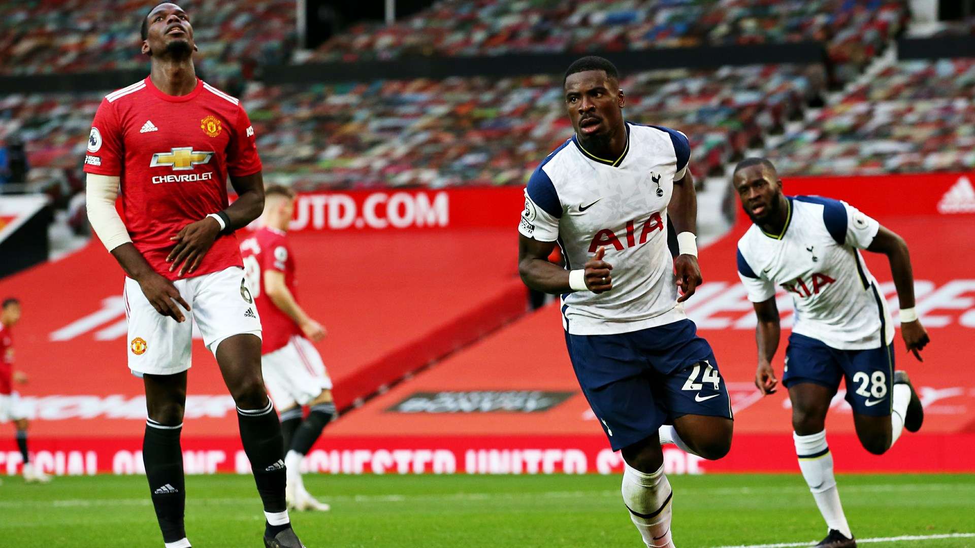 Serge Aurier Tottenham 2020-21