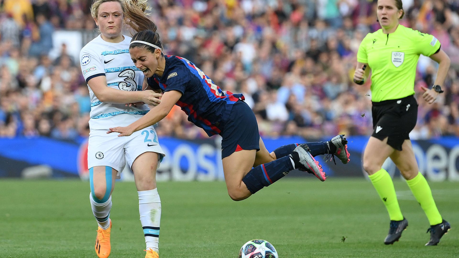 Aitana Bonmati Erin Cuthbert Barcelona Chelsea 2022-23