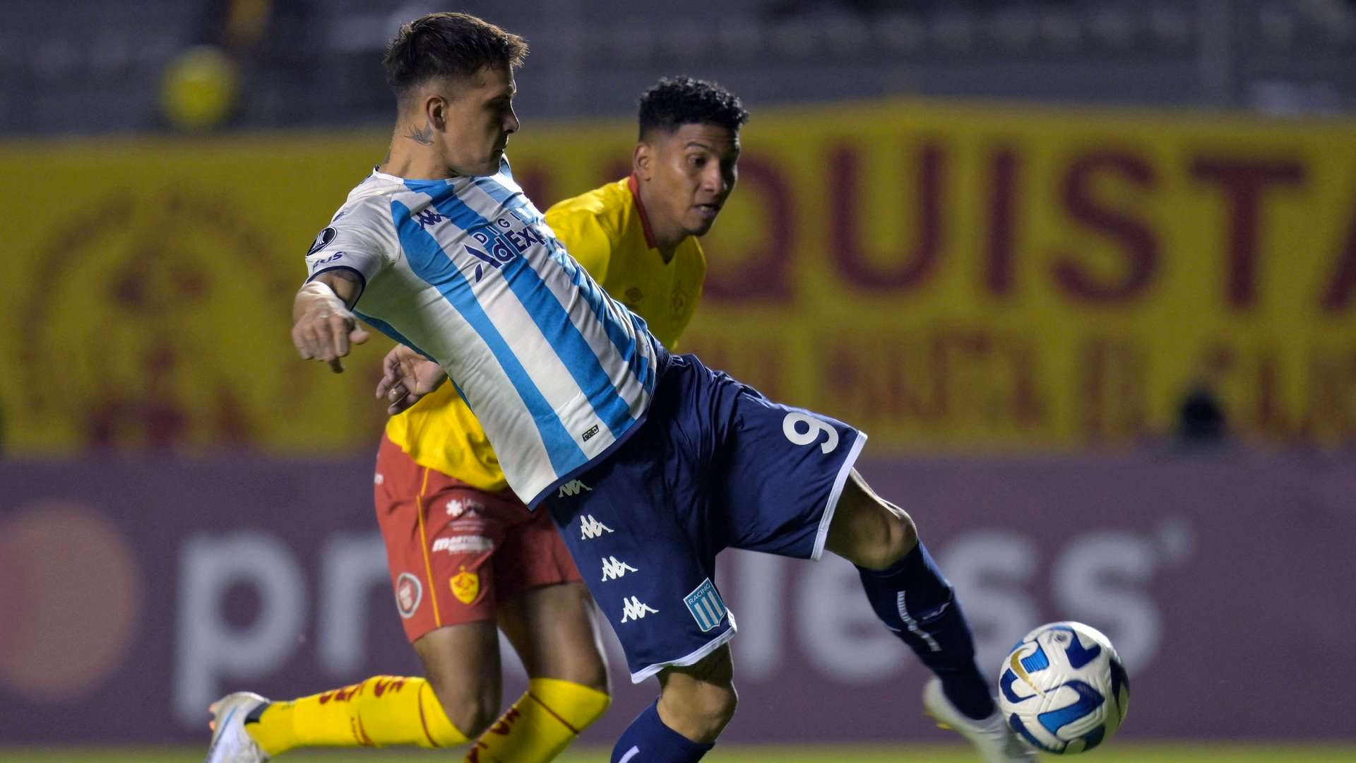 Nicolas Reniero Racing Aucas Copa Libertadores 23052023