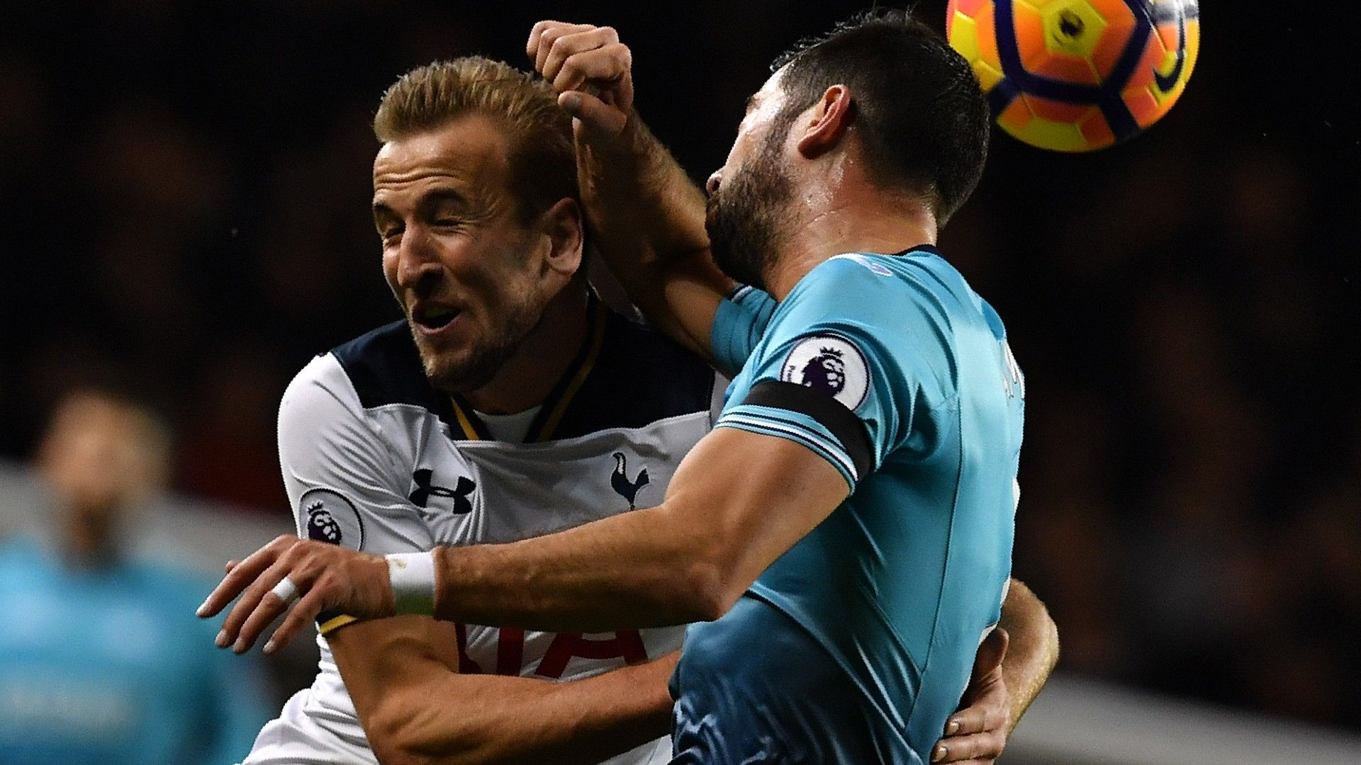 Jordi Amat Harry Kane