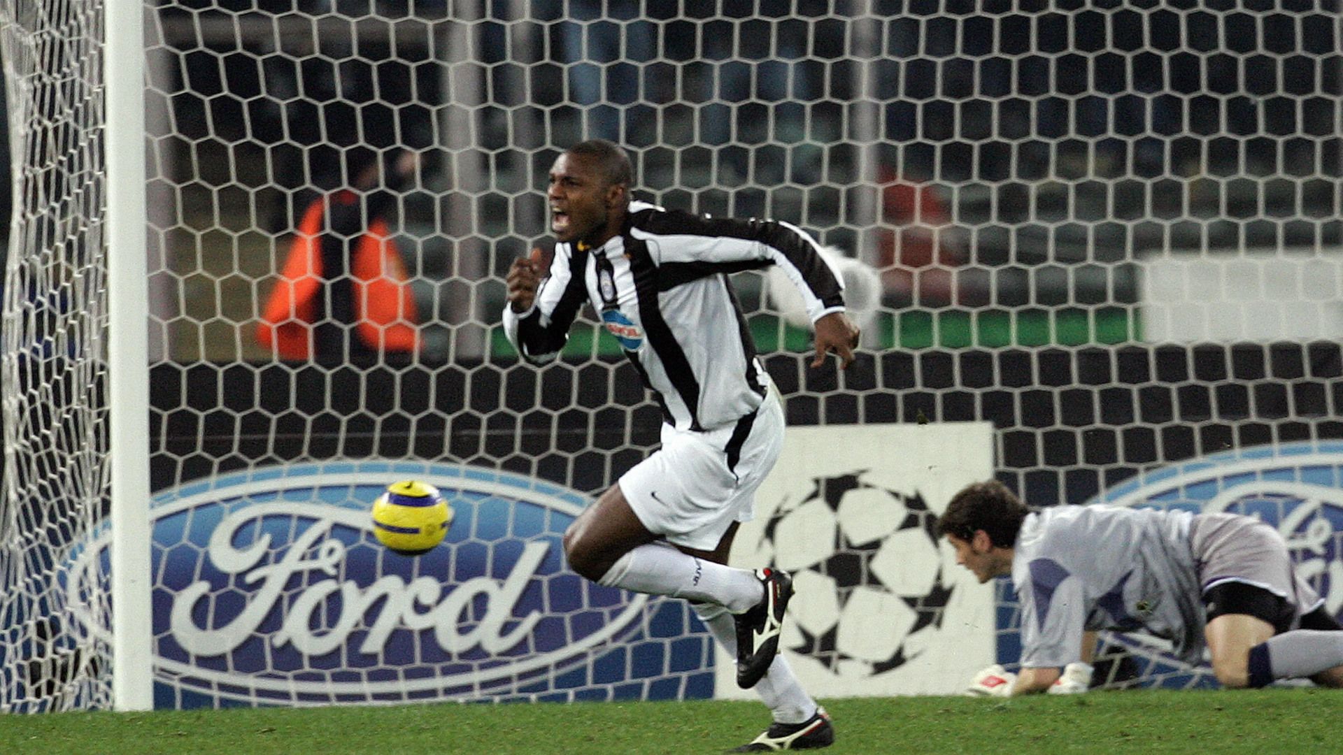 Marcelo Zalayeta Juventus Real Madrid Champions League 2005