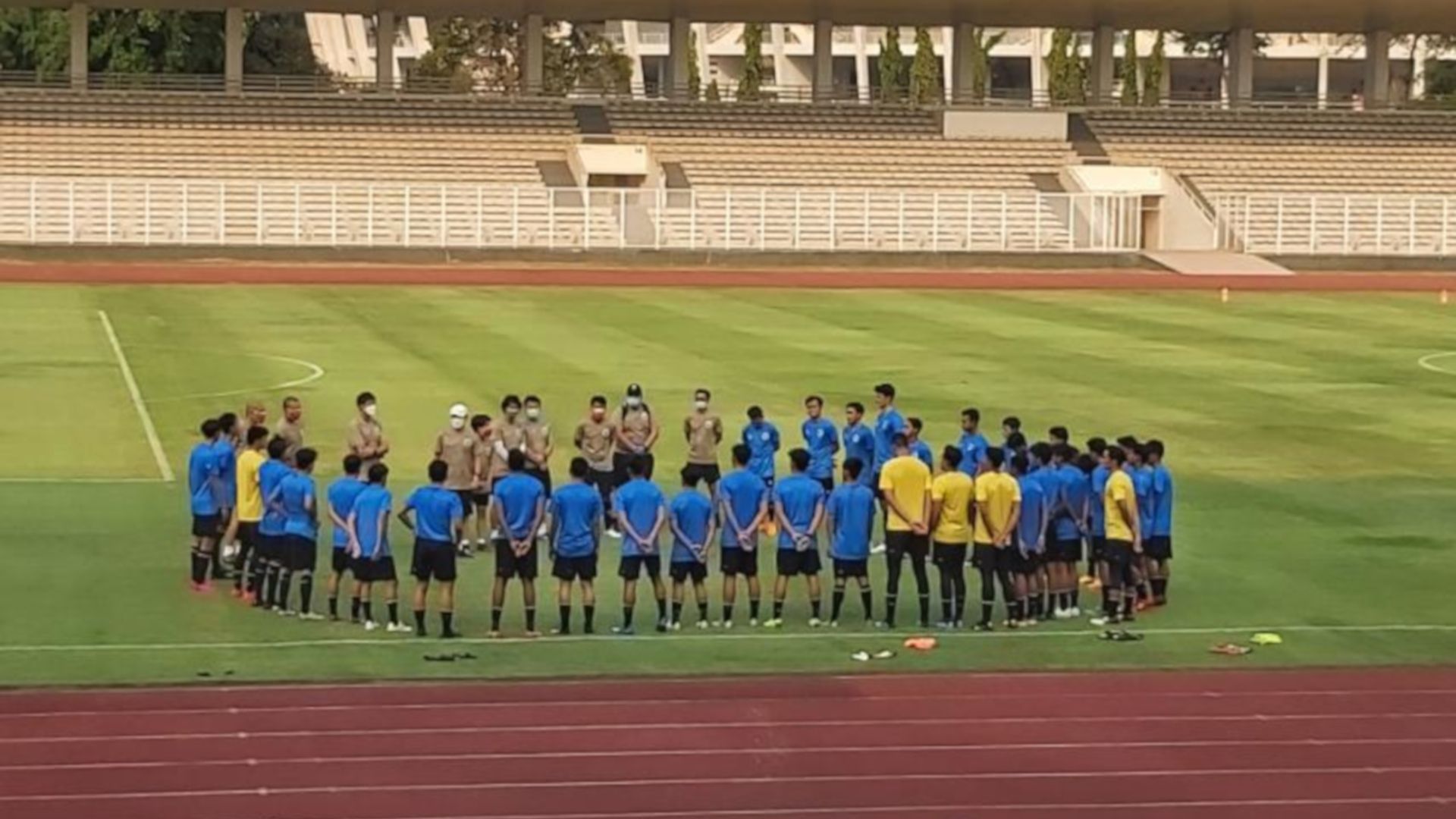 Latihan Timnas Indonesia