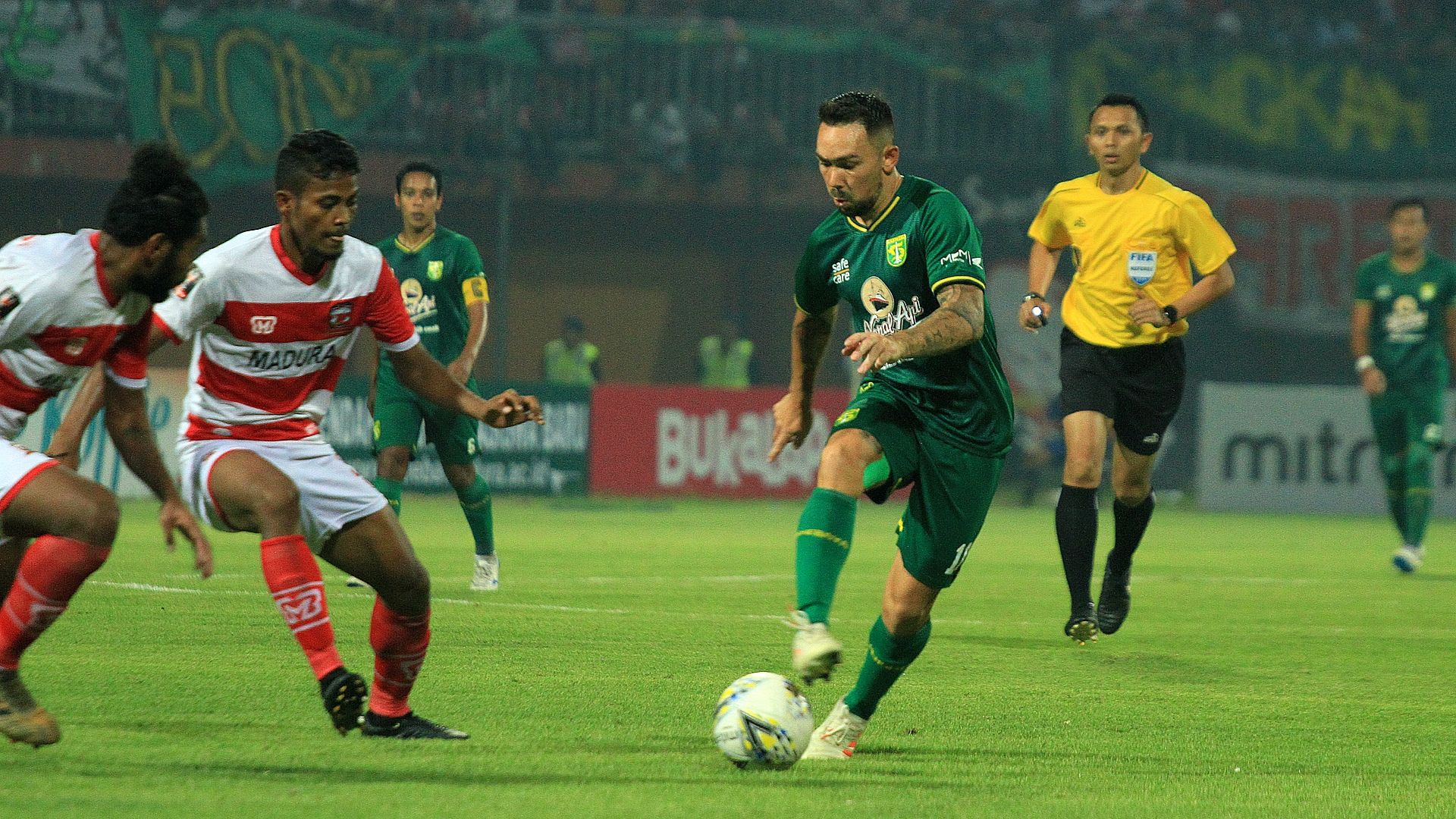 Madura United & Damian Lizio - Persebaya Surabaya