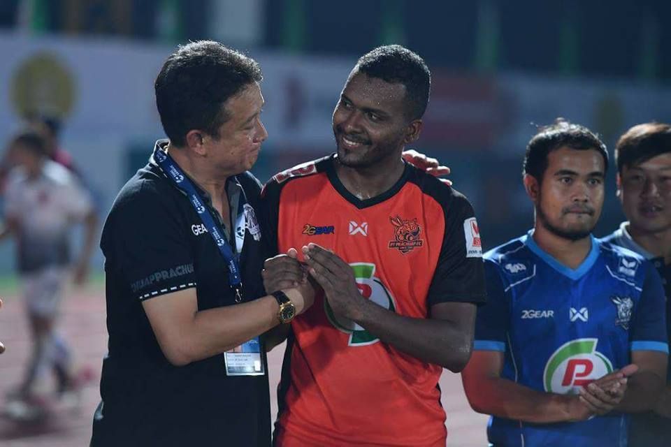 โจนาธาน รีส