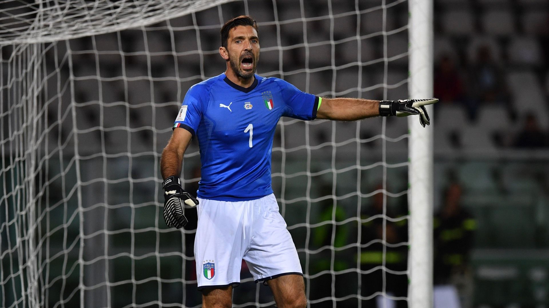 Gianluigi Buffon - Italy vs Macedonia 2017