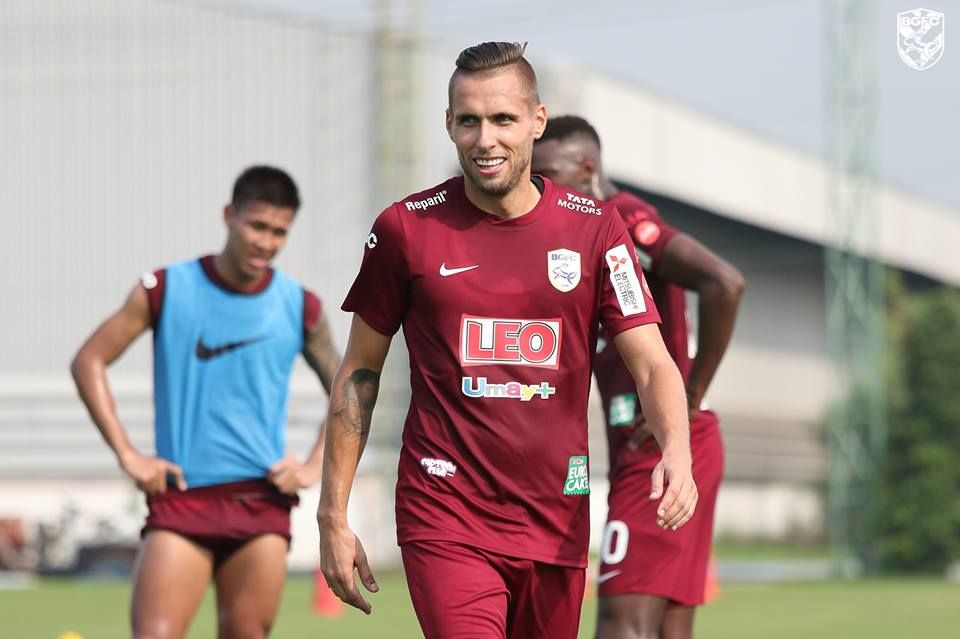 มาริโอ ยูรอฟสกี้