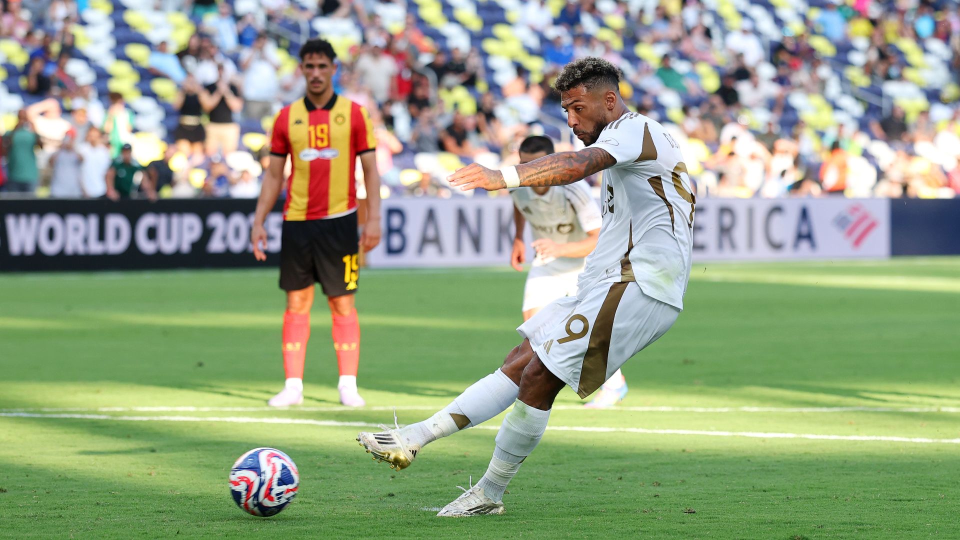 Denis Bouanga Penalty Miss