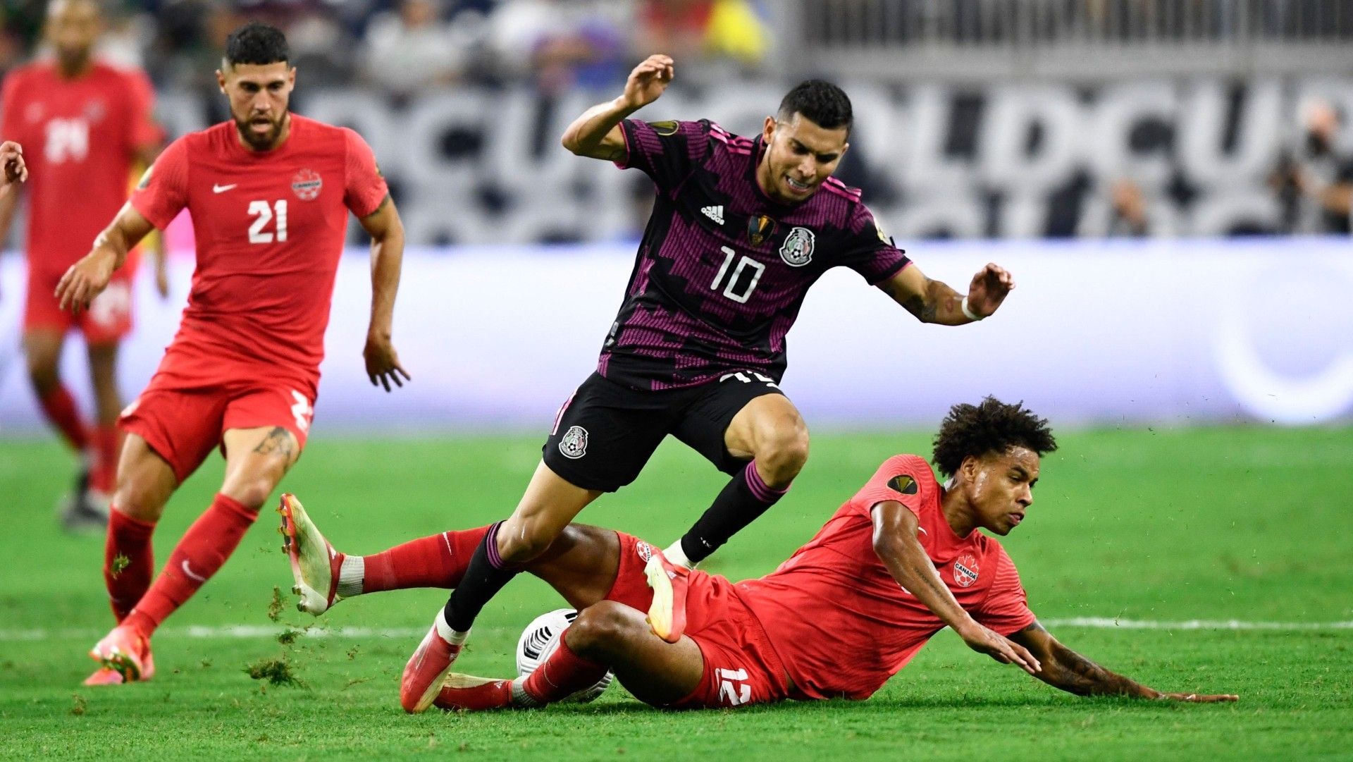 Selección mexicana México Canadá Orbelín Pineda