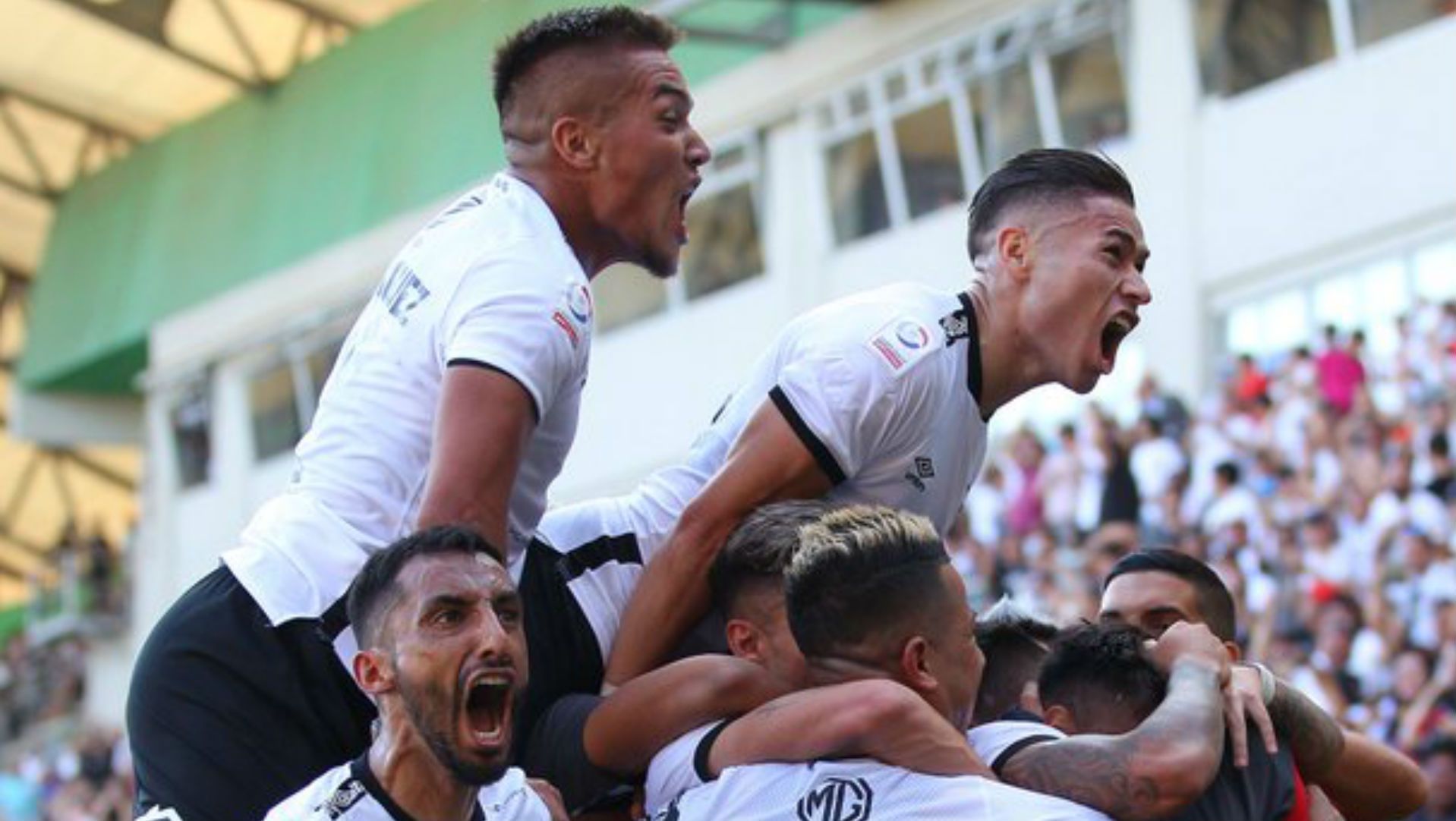 220120 Colo Colo campeón