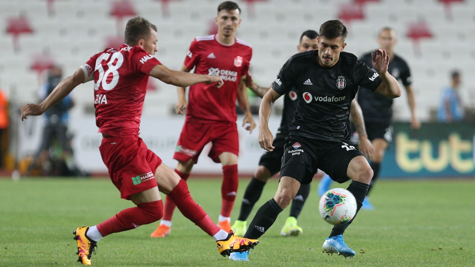 sivasspor-besiktas_AA_17082019
