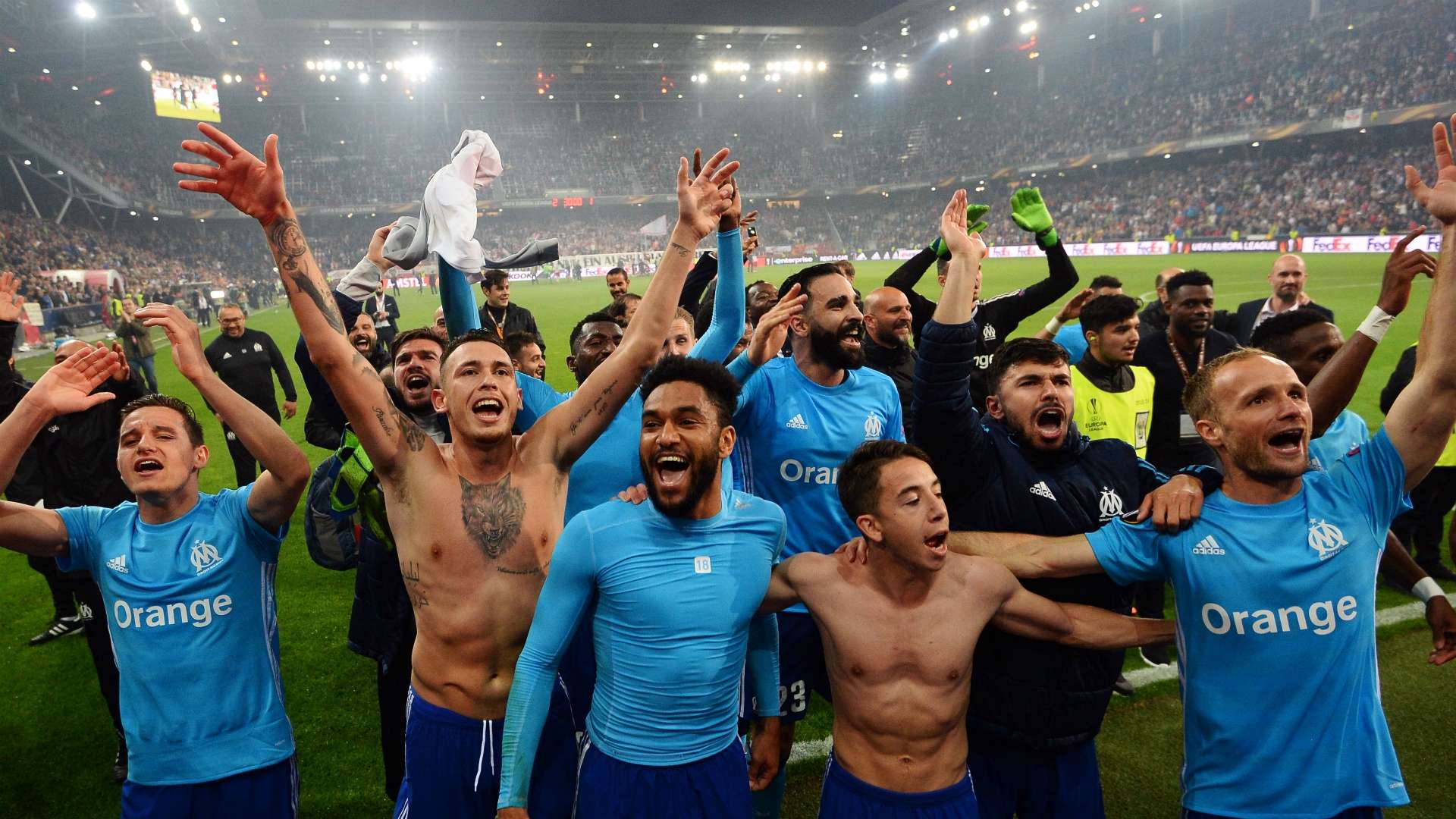 Marseille celebrating Europa League