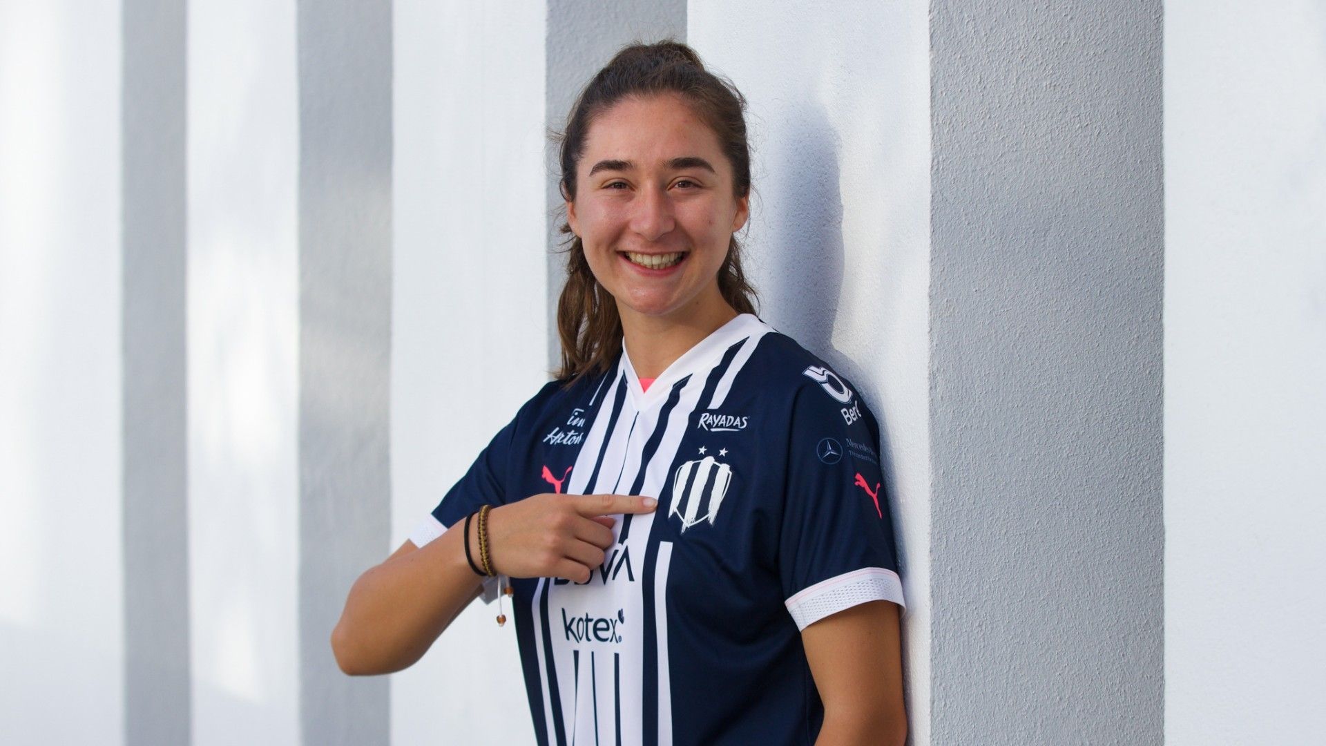 Silvana Flores Rayadas Apertura 2022