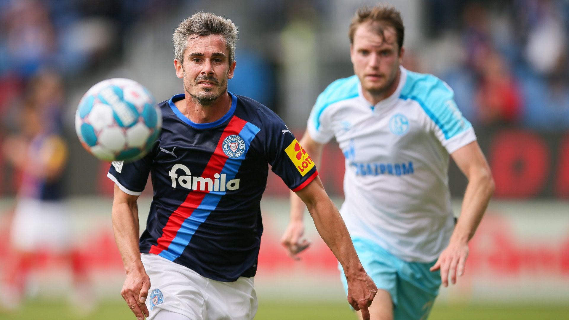 Weiche Flensburg vs. Holstein Kiel DFB-Pokal