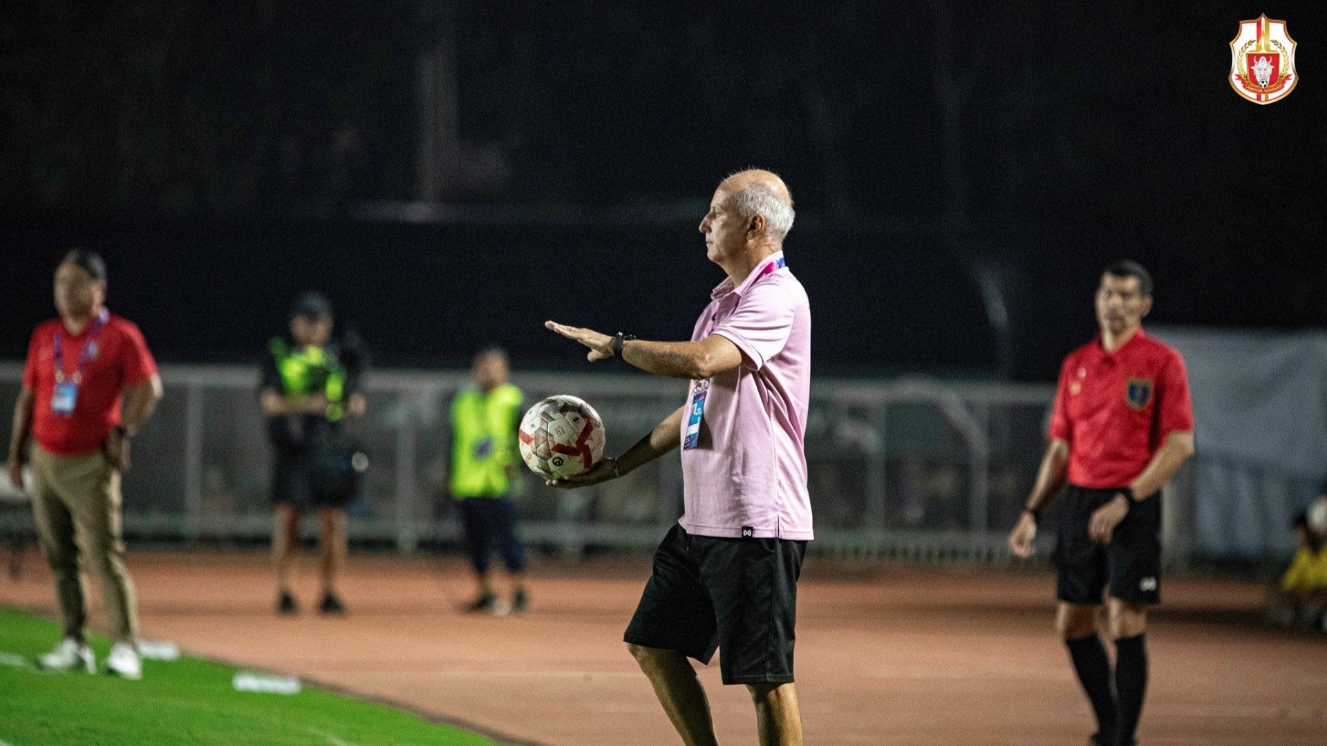 อเล็กซานเดร กาม่า