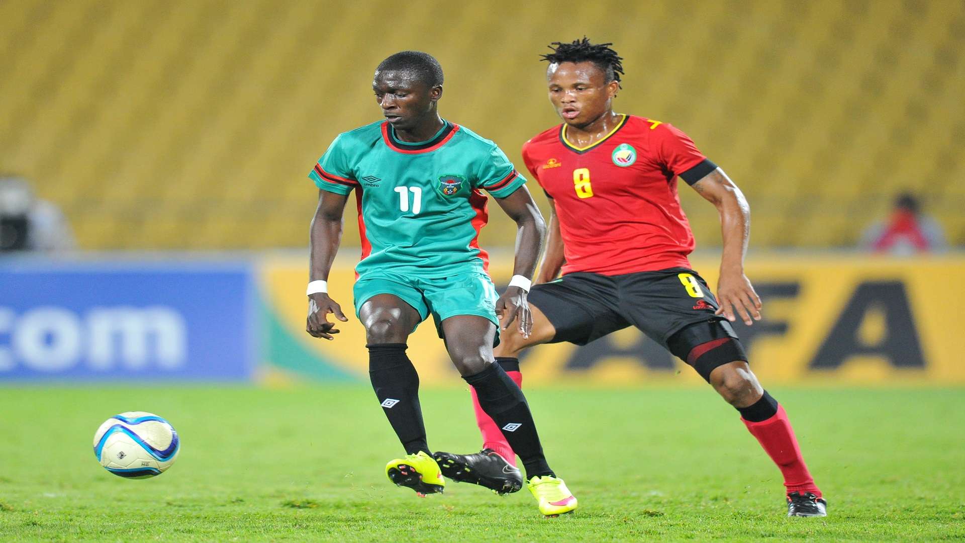 Robin Ngalande (Malawi) & Gabriel Dove (Mozambique) Cosafa Cup 25 May 2015.