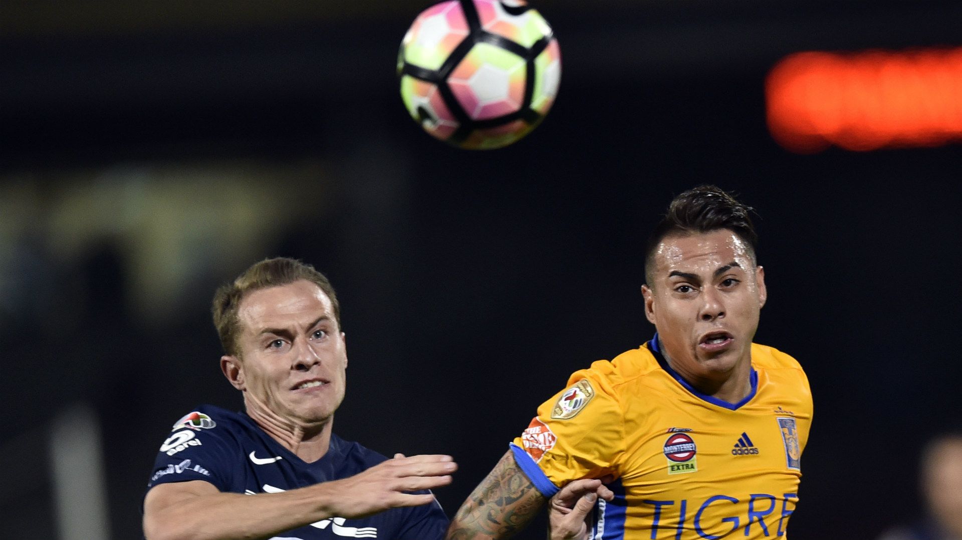 Abraham Gonzalez Pumas Eduardo Vargas Tigres CONCACAF Champions League