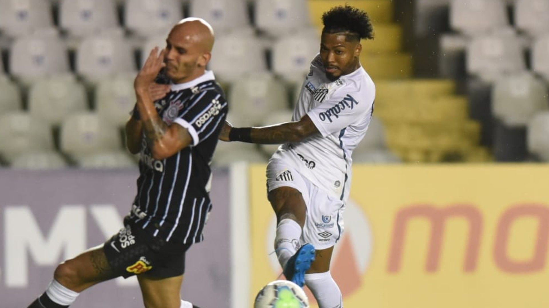 Fábio Santos Marinho Santos Corinthians Brasileirão 17 02 2021