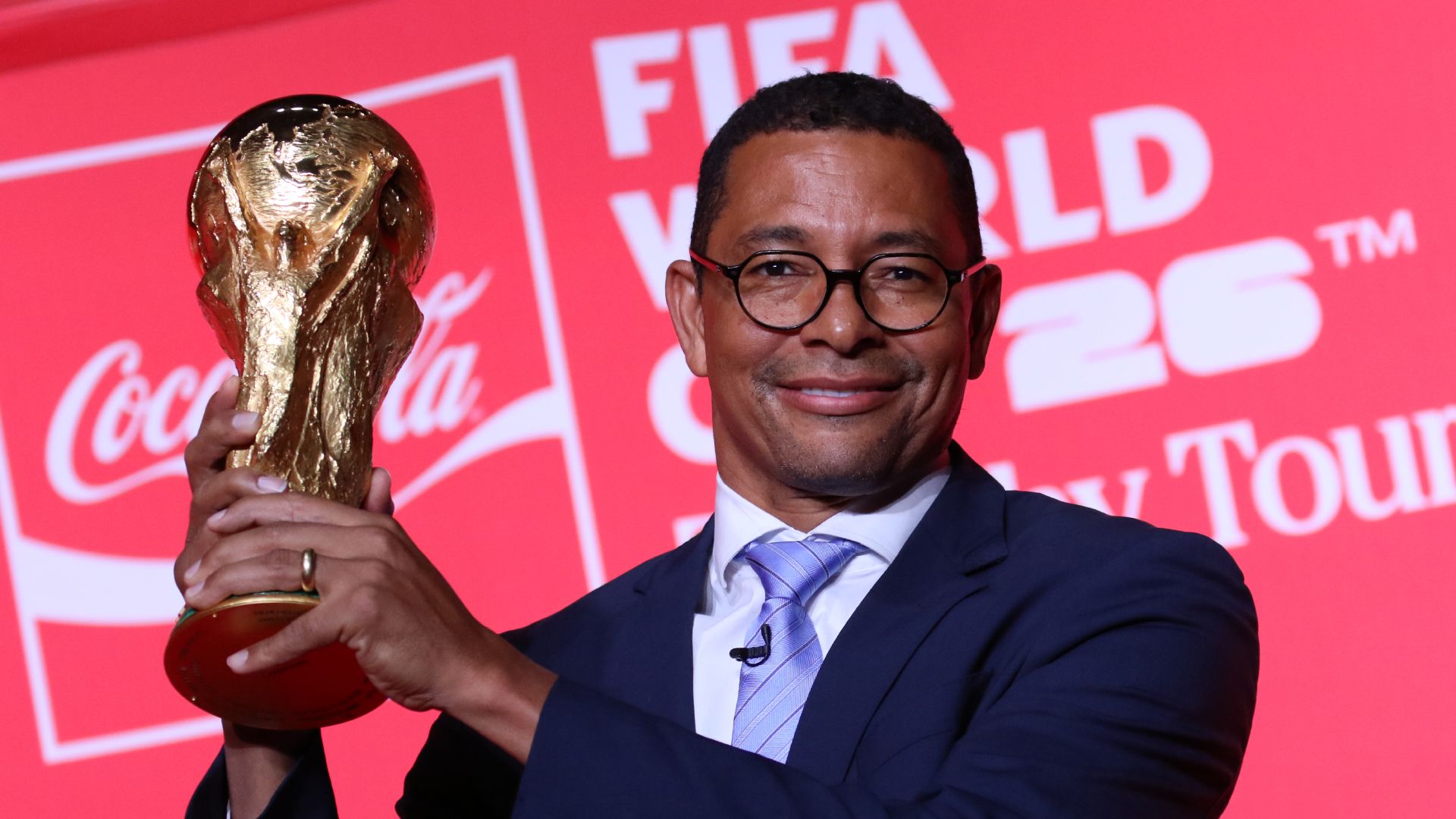 photo-gallery-worldcup-trophy-tour_9