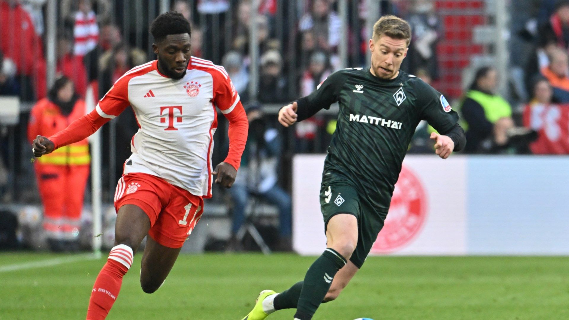 Alphonso Davies Bayern 21012024