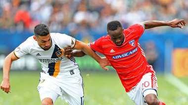 Sebastian Lletget Roland Lamah MLS 03042017