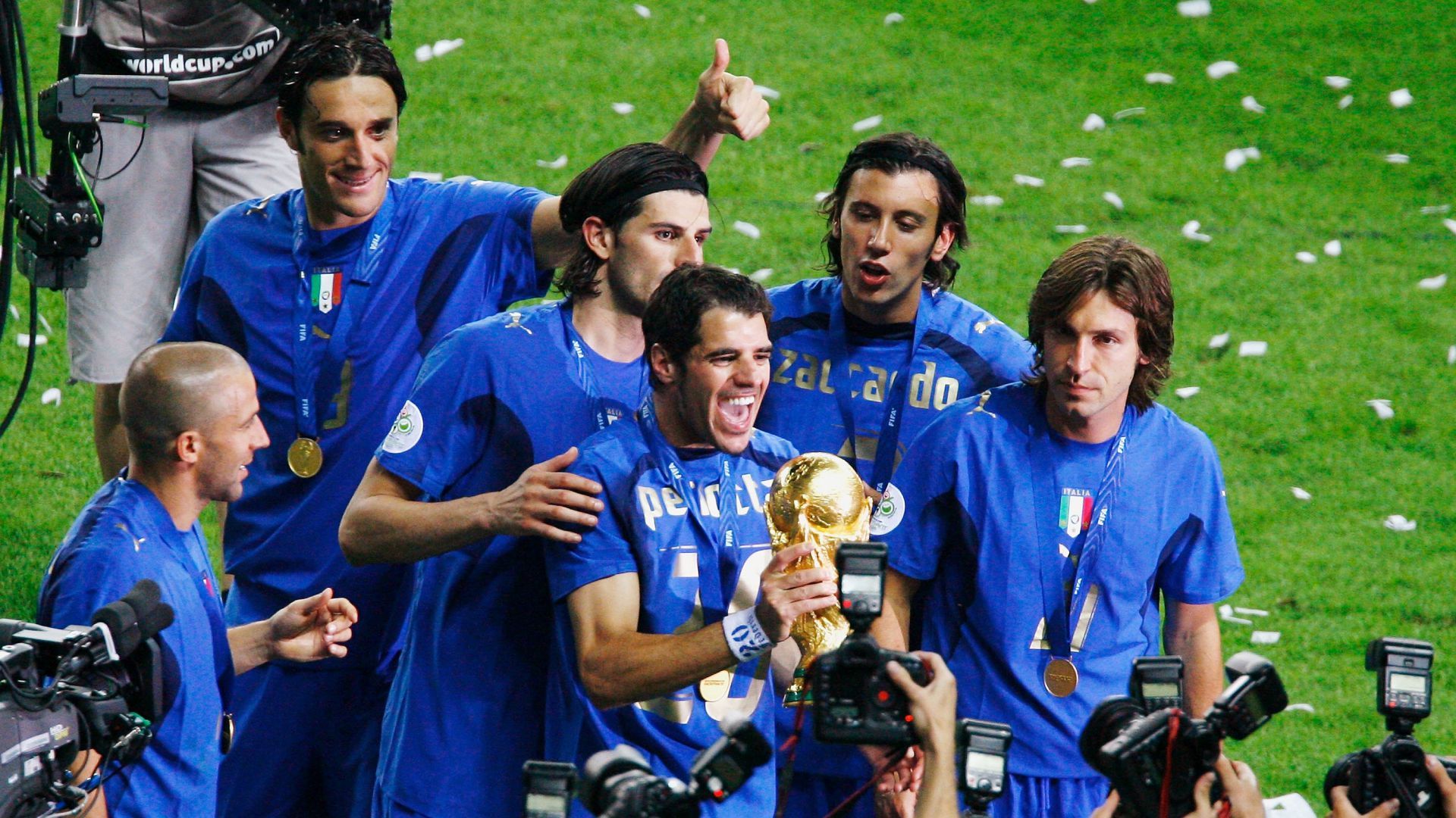 Simone Perrotta Italy 2006