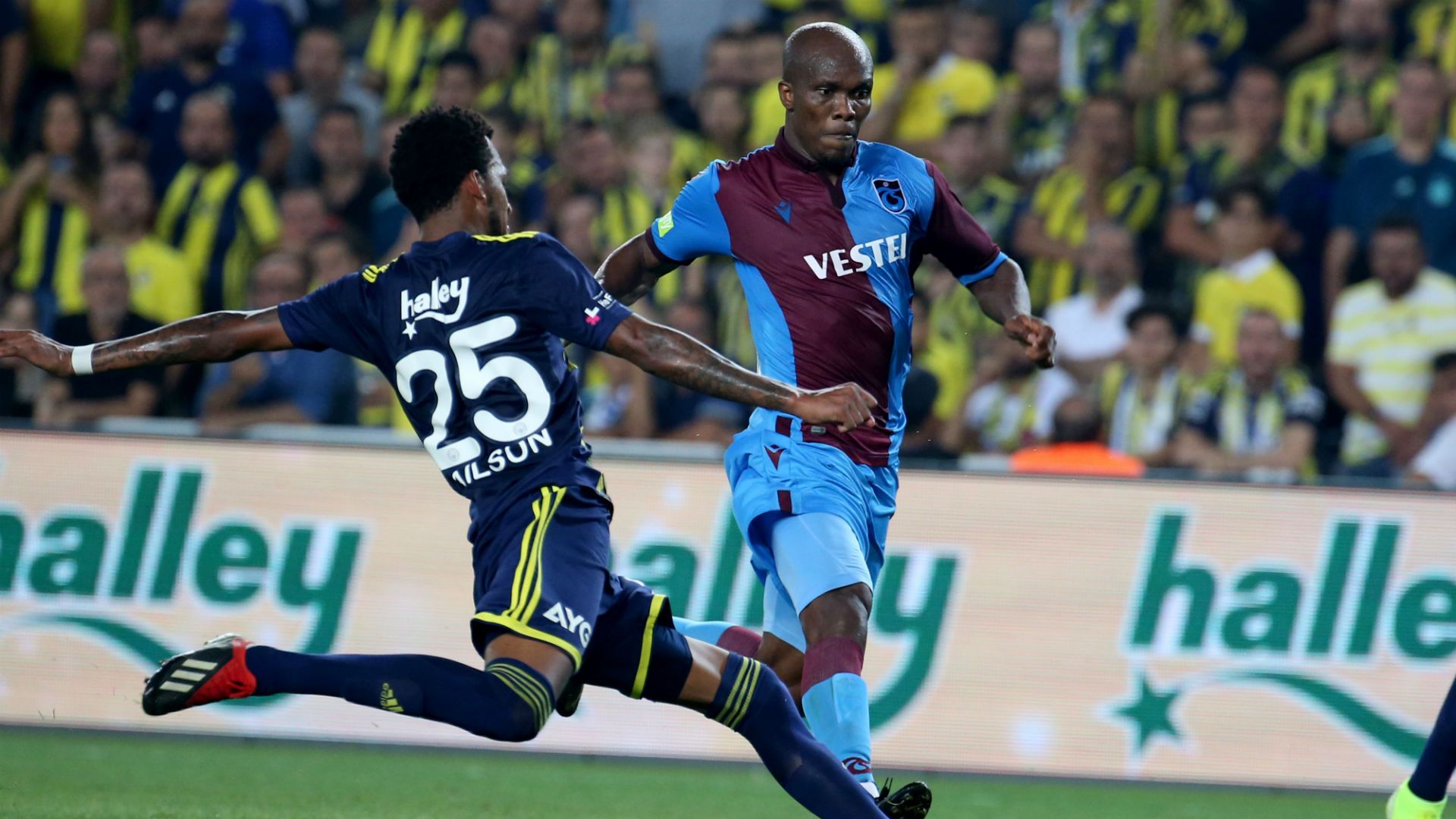 Fenerbahce v Trabzonspor 09012019