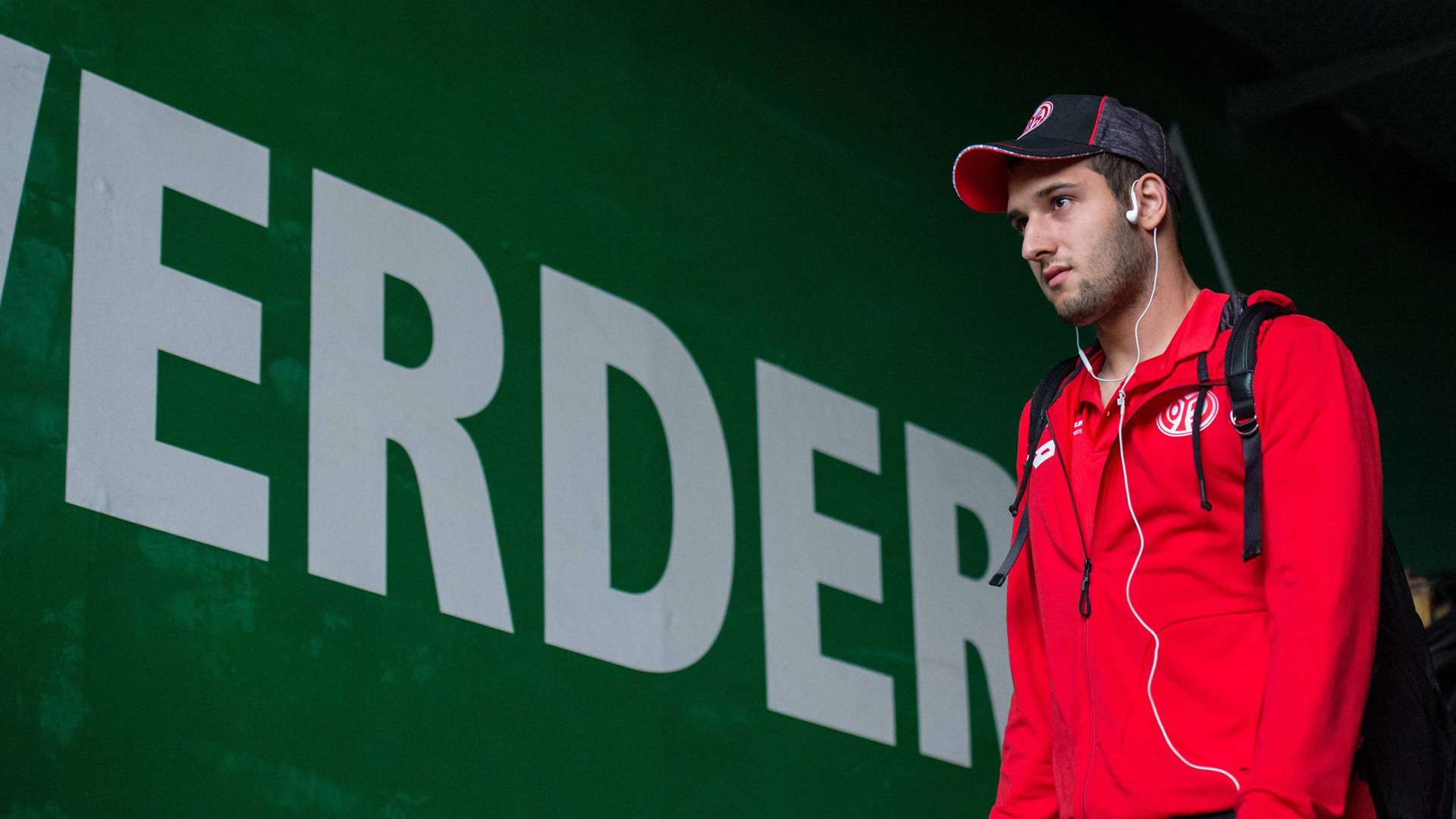 ONLY GERMAN Levin Öztunali Mainz 05