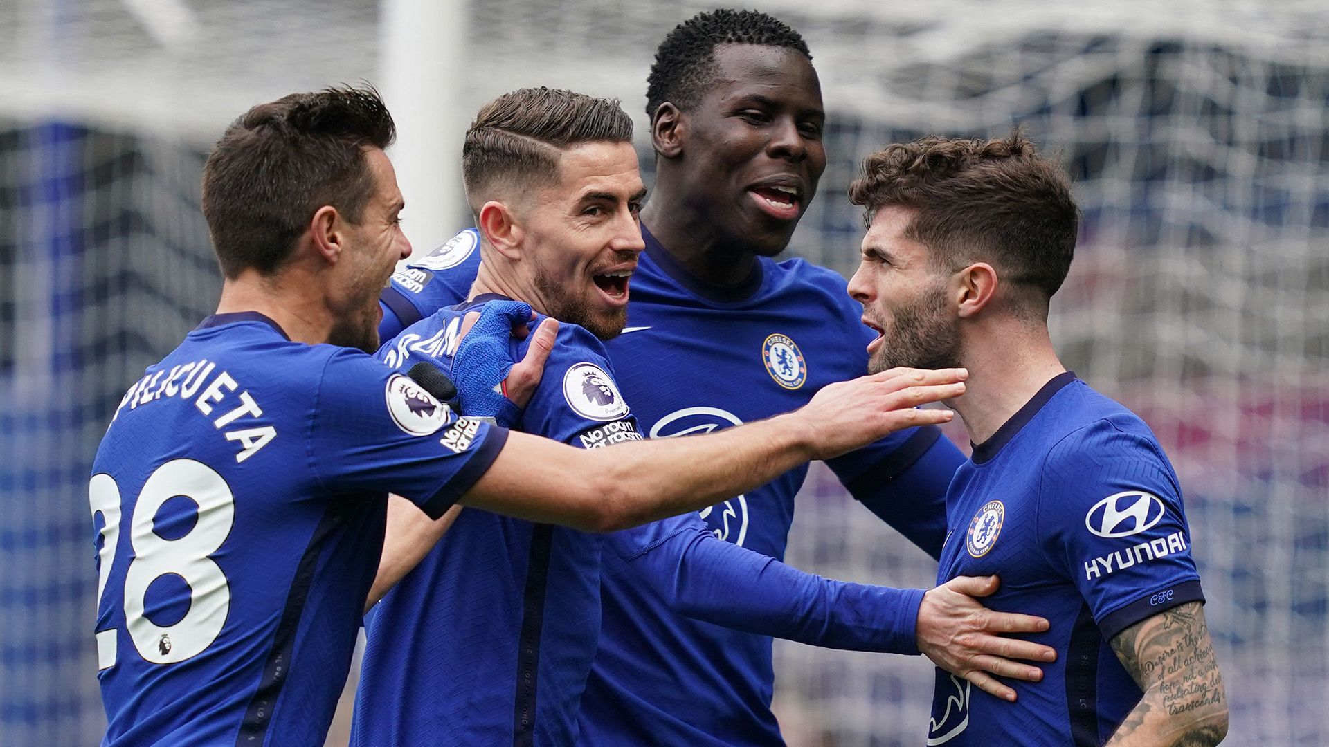 Christian Pulisic celebrating Chelsea 2020-21